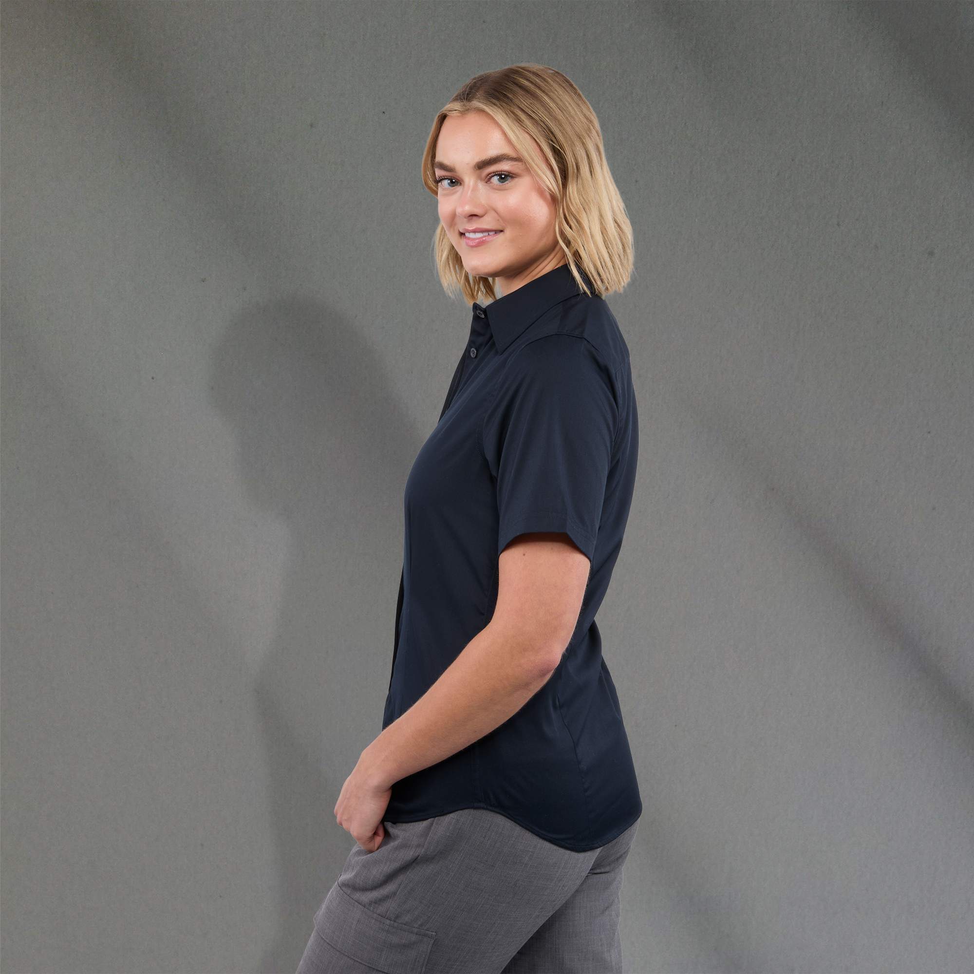 Picture of Women's STIRLING Short Sleeve Shirt