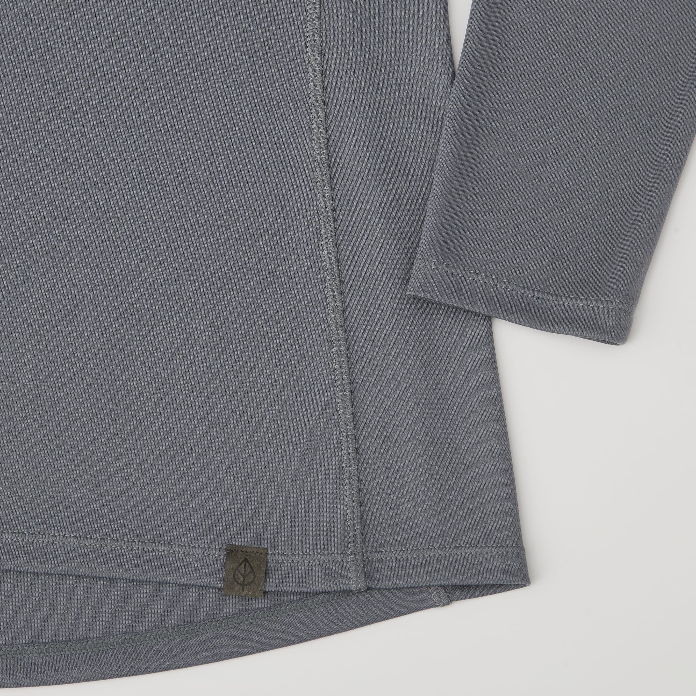 Picture of Women's EVANS Eco Knit Performance Half Zip