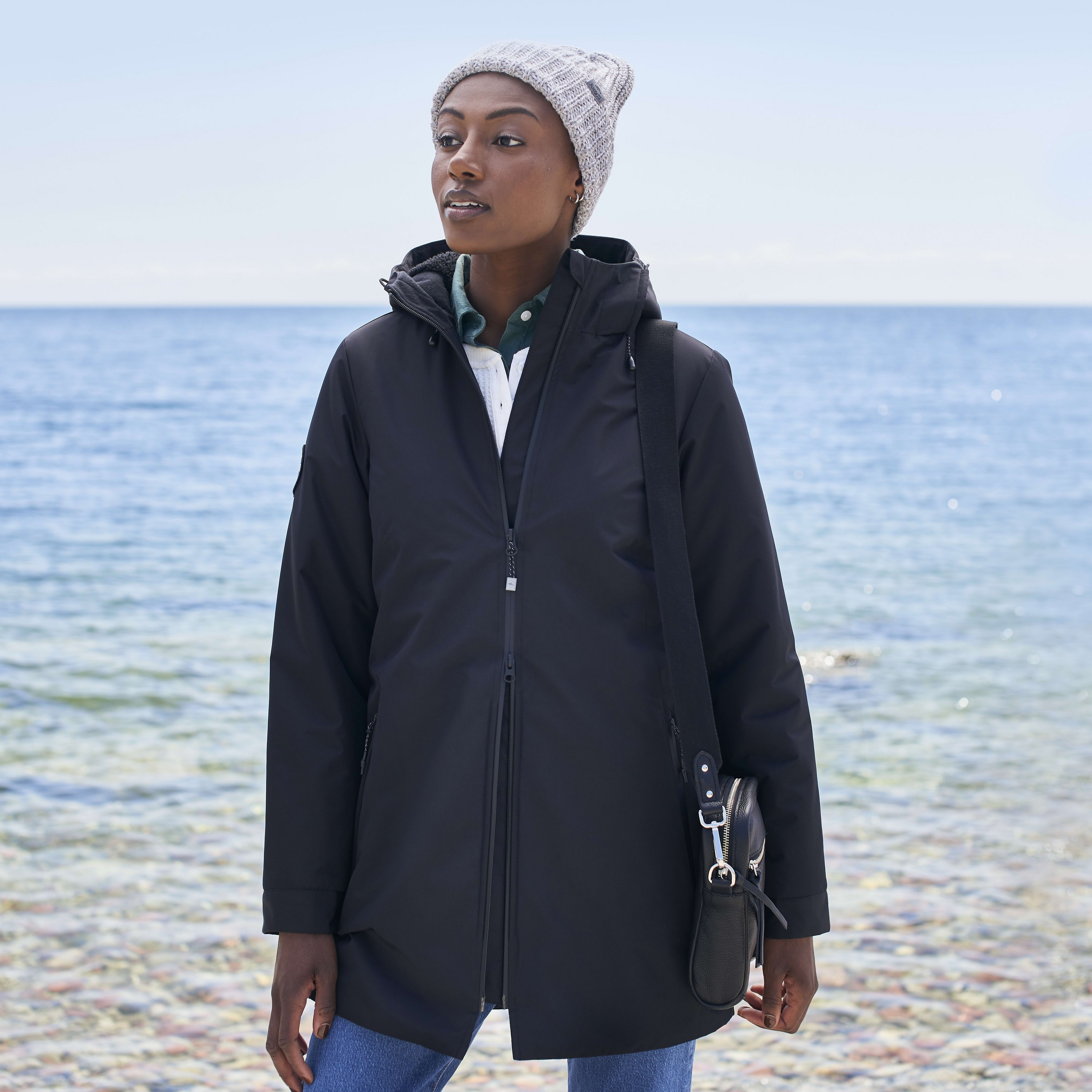 Picture of Women's Roots73 ROCKGLEN Eco Waterproof Insulated Sherpa Fleece Lined Jacket with Hood