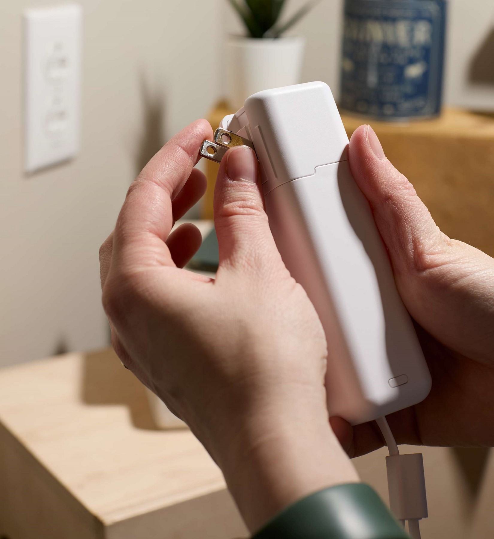 Picture of ETL Listed 5000 mAh 20W PD Power Bank with AC Plug
