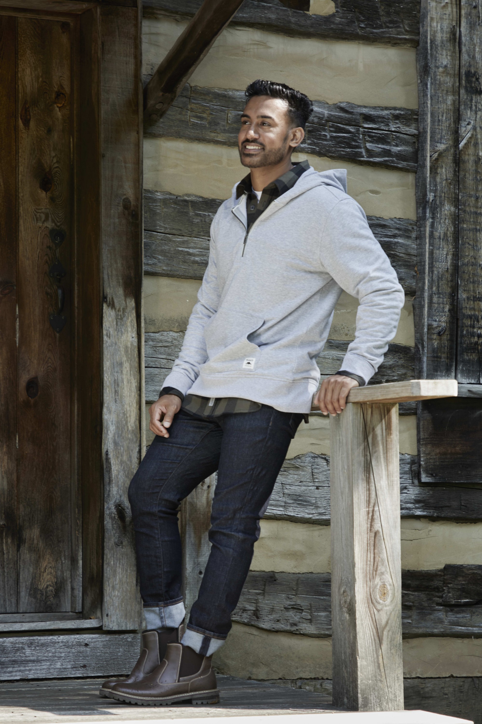 Picture of Unisex Roots73 CANMORE Eco French Terry Quarter Zip Hoodie