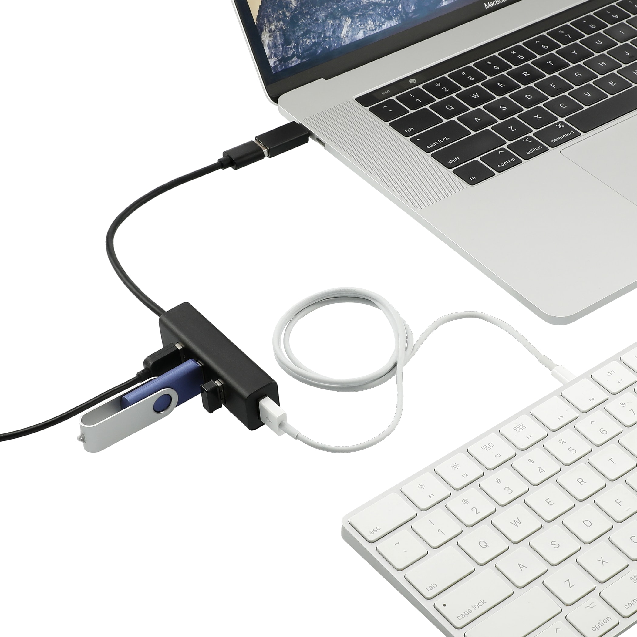 Picture of Aluminum 4-Port USB 3.0 Hub with Type C Adapter