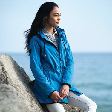 Picture of Women's Martinriver Roots73 Jacket