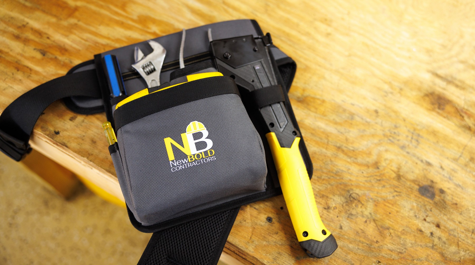 Picture of Heritage Supply Pro Recycled rPET Tool Belt Pouch - Dark Grey
