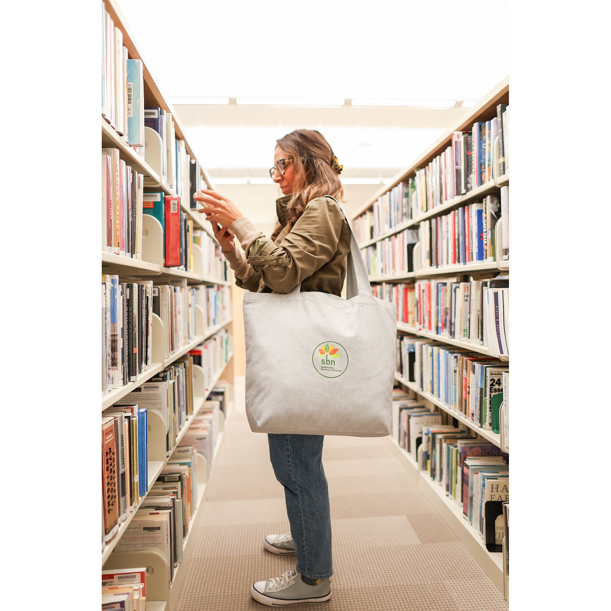 Picture of Recycled Cotton Shopper Tote with Interior Pocket - AWARE - Light Grey