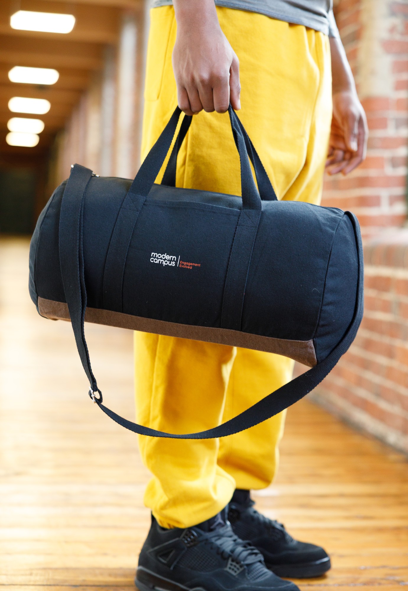 Picture of Ivy Recycled Cotton Barrel Duffel - AWARE - Navy