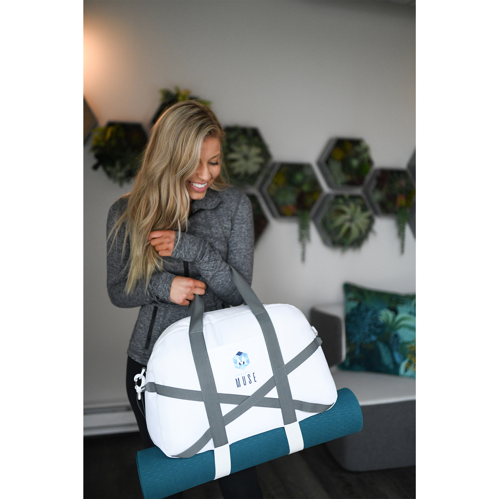 Picture of Terrex Sport Bag - White