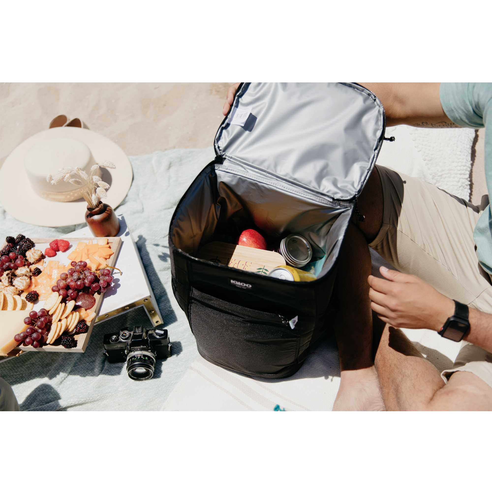 Picture of Igloo REPREVE 36 Can Backpack Cooler - Black