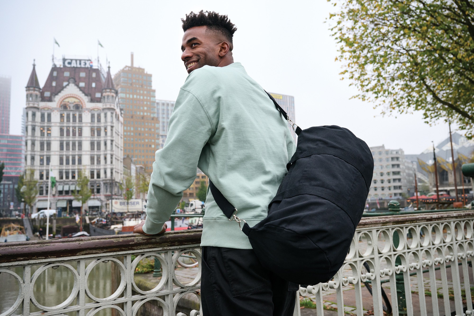 Picture of Impact AWARE 285gsm Canvas Duffel Bag Undyed - Black