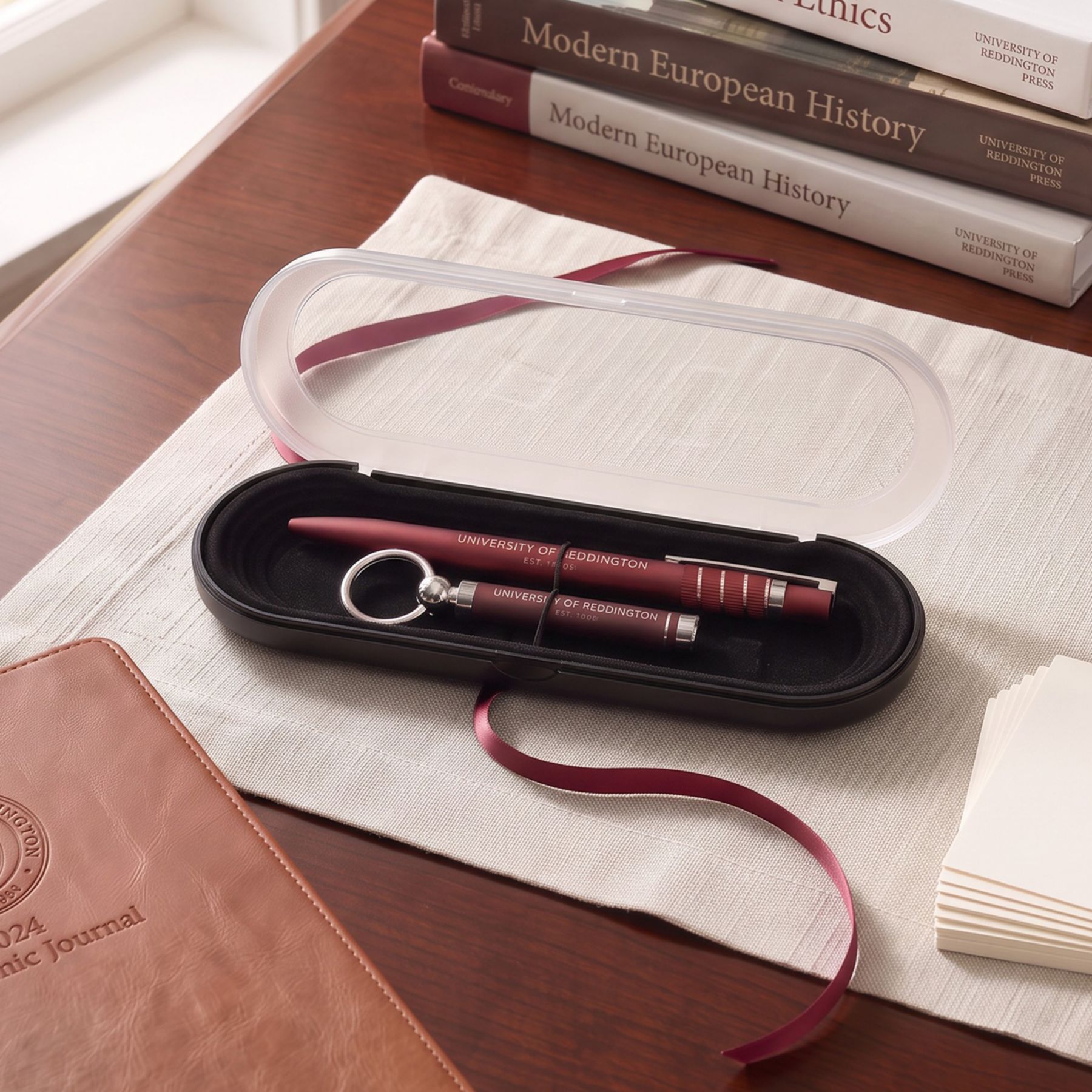 Picture of Moduspin Pen & Showcase Keychain Gift Set