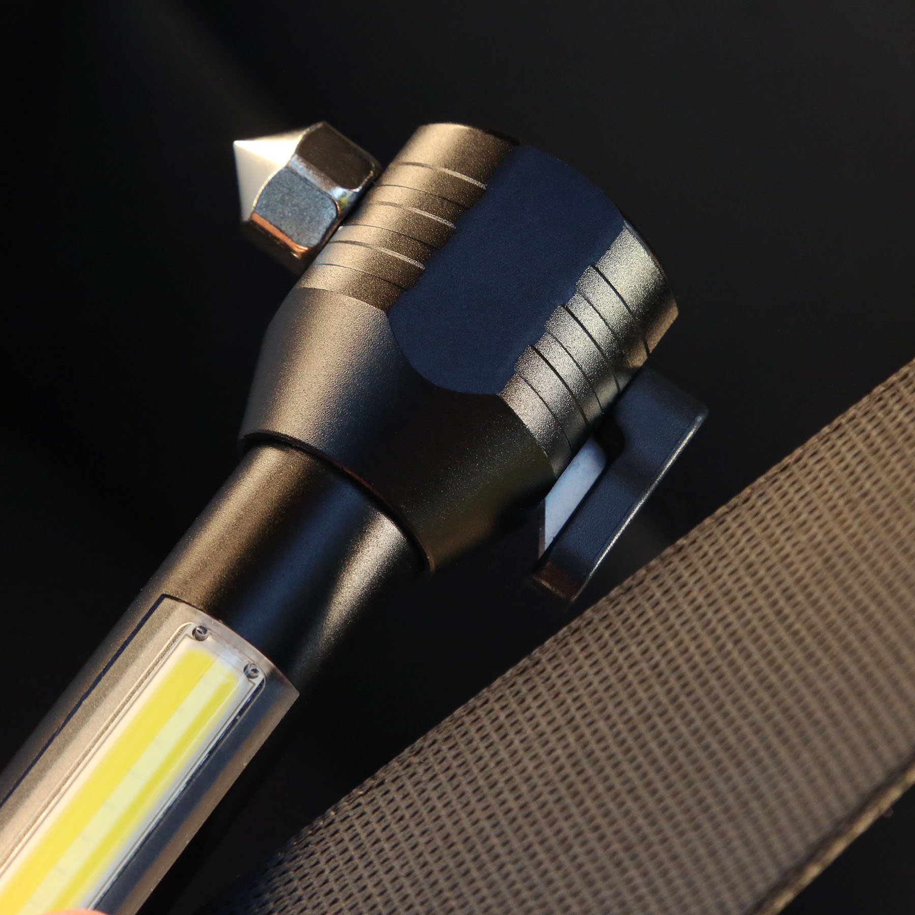 Picture of reNew PowerGuard Rechargeable Light & Multi Tool
