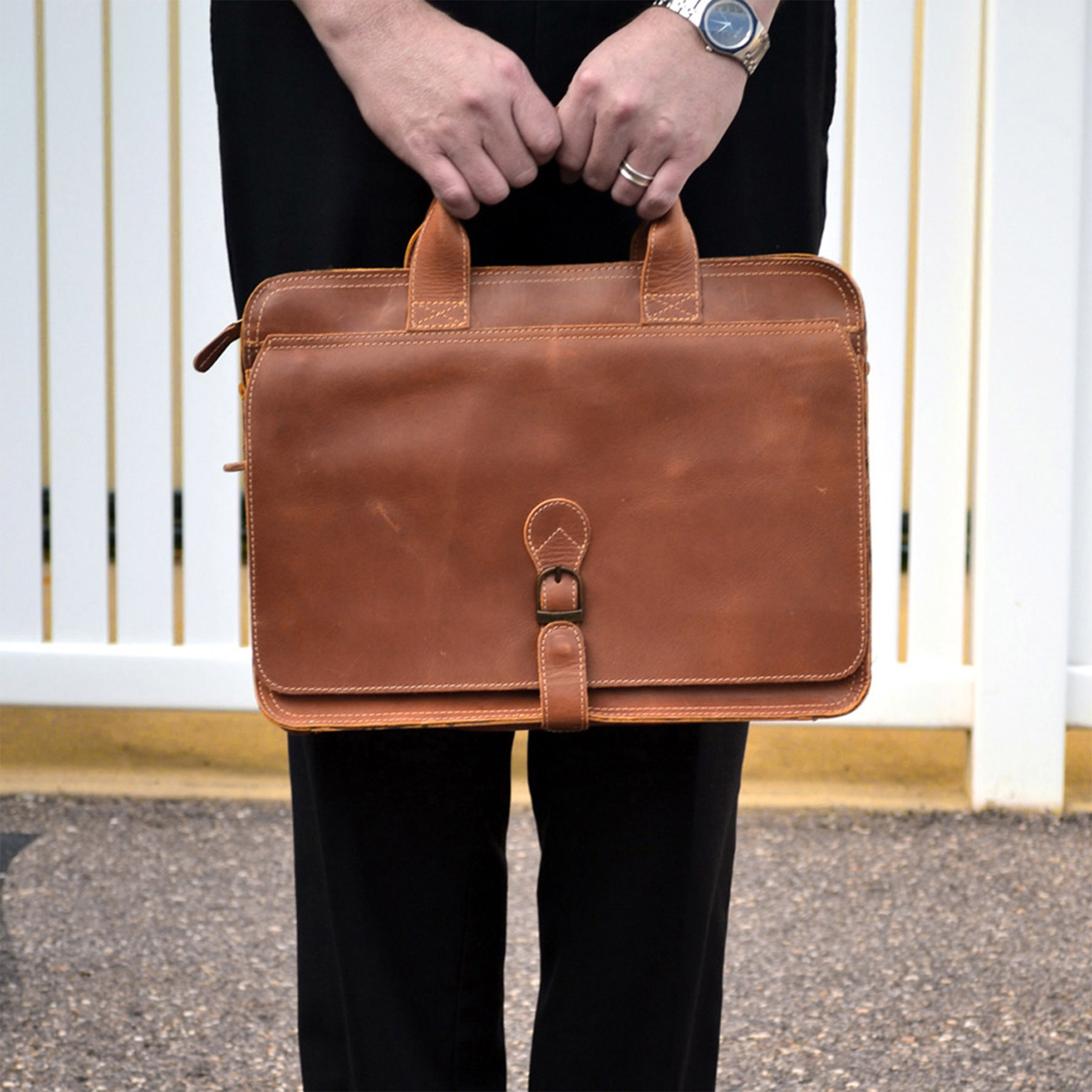Picture of Texas Canyon Leather Briefcase
