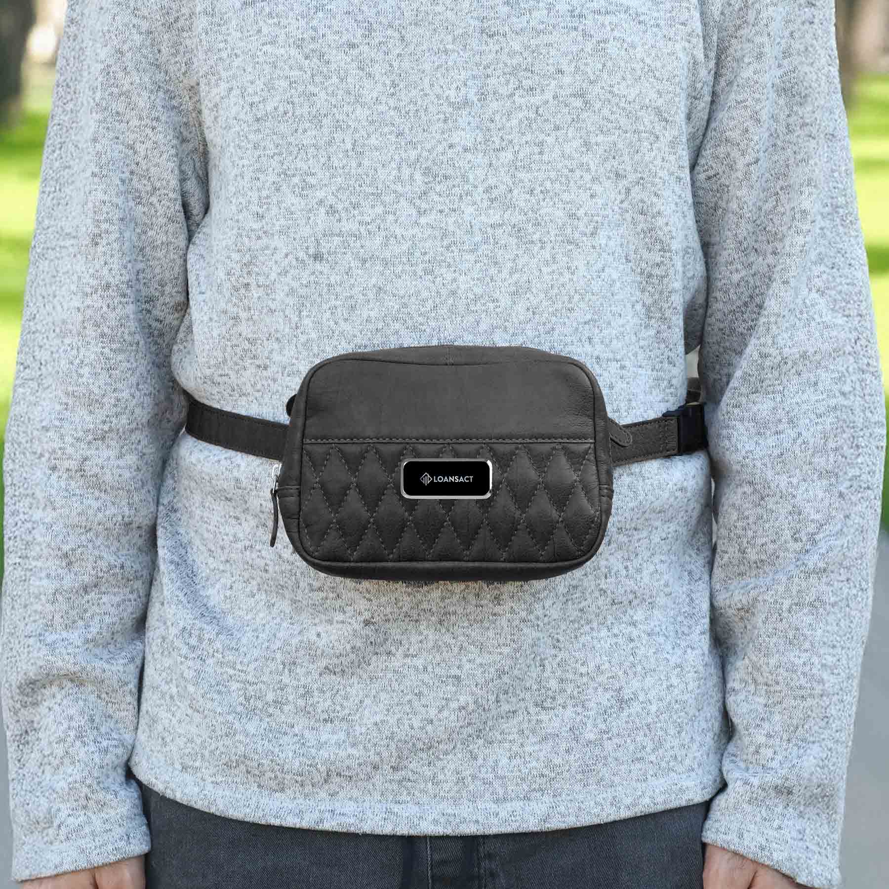 Picture of Brea Canyon Leather Cross Body Bag