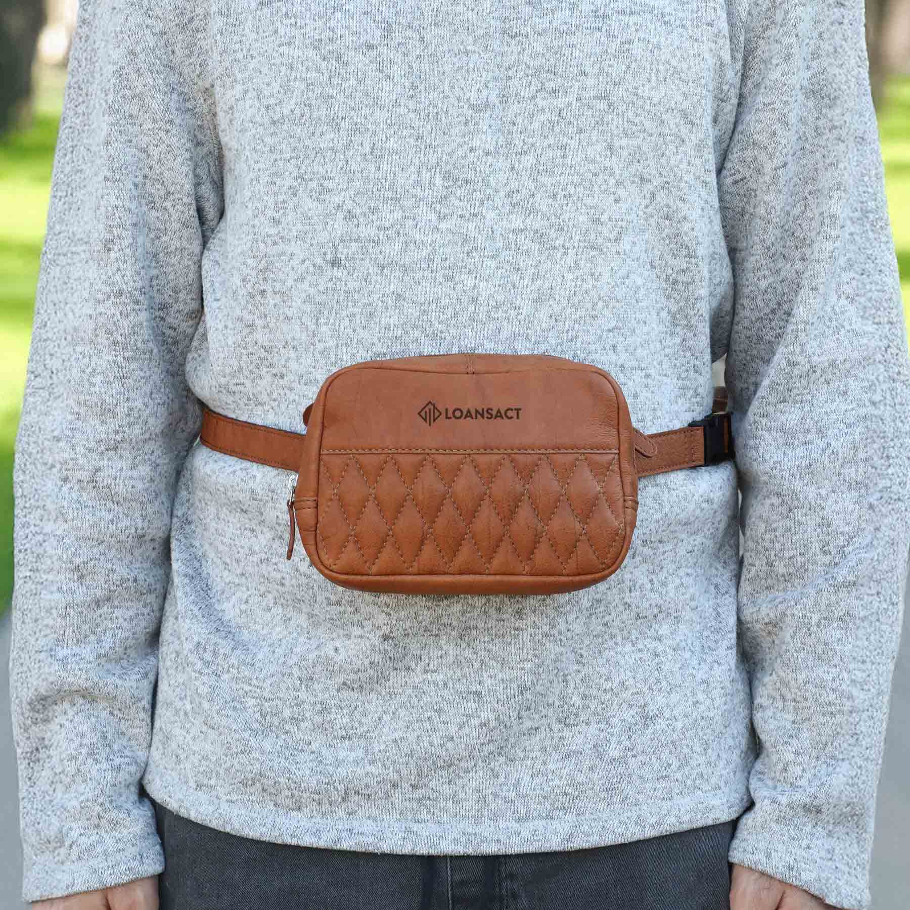 Picture of Brea Canyon Leather Cross Body Bag