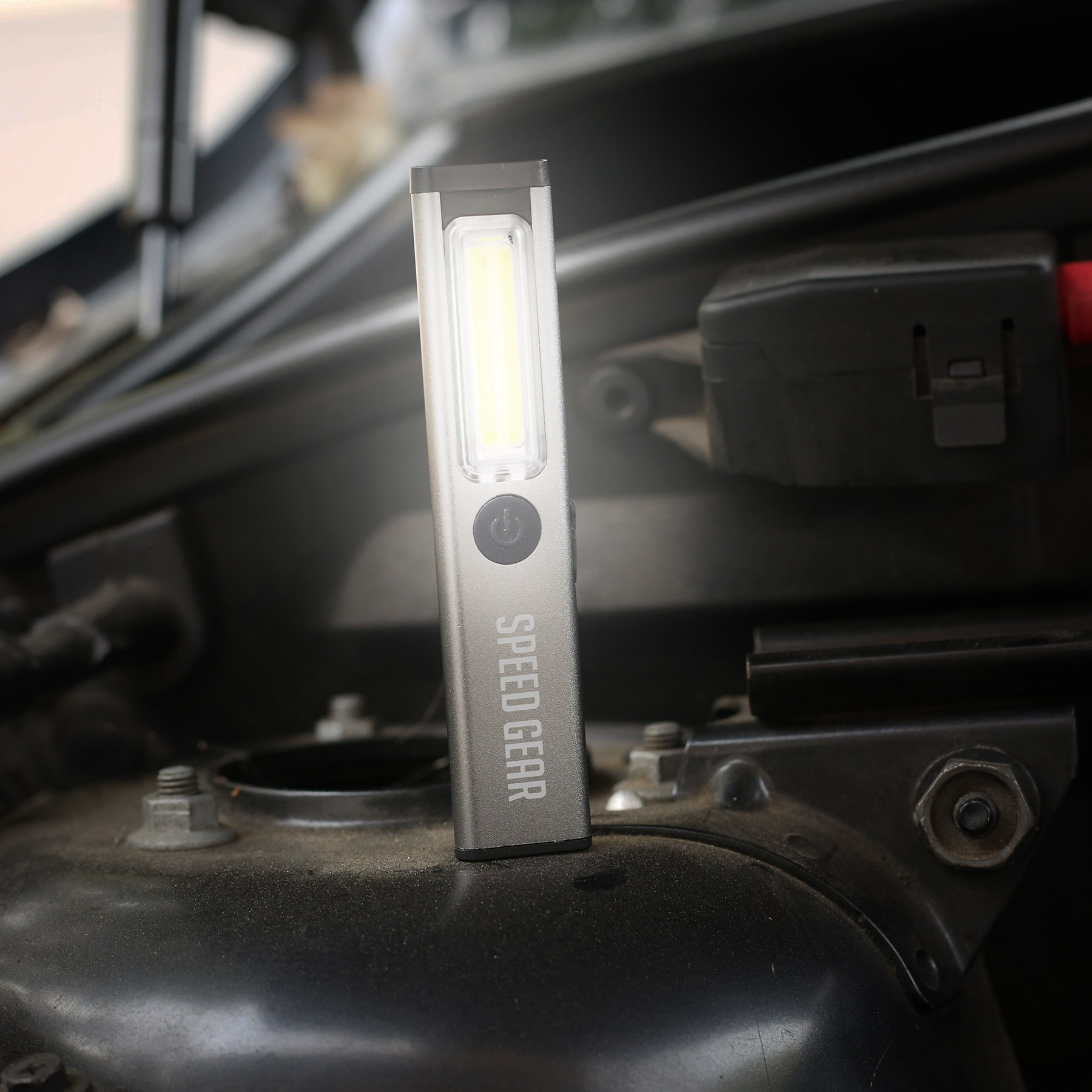 Picture of reNew Slender Rechargeable COB Light