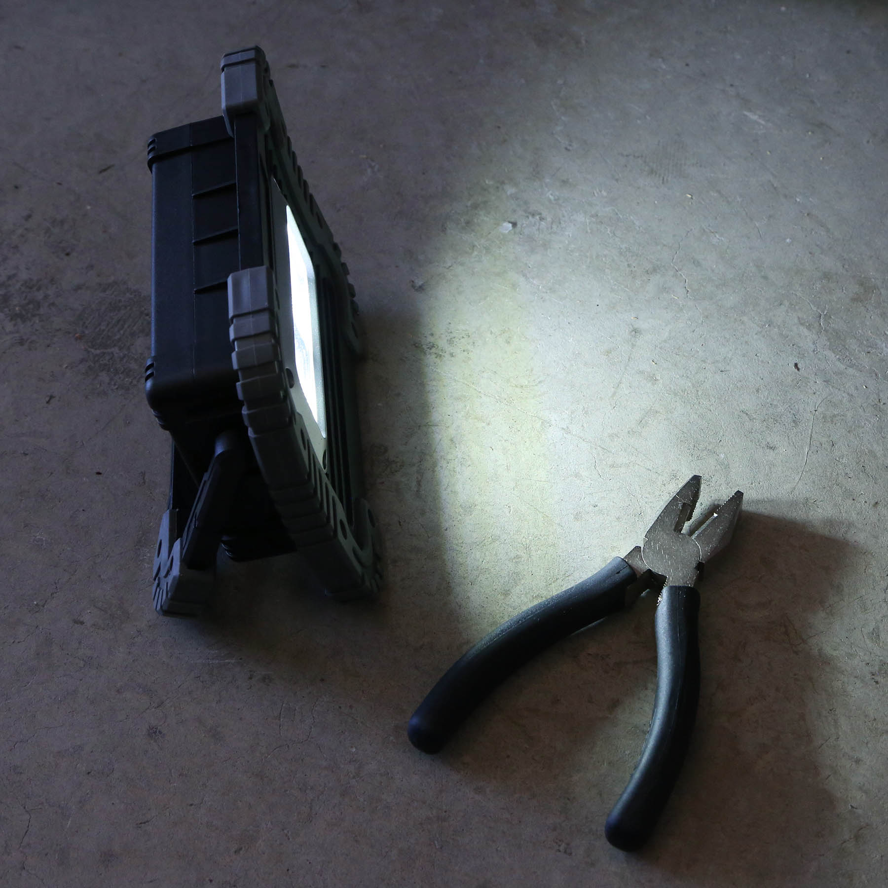 Picture of The Illuminator COB Work Light
