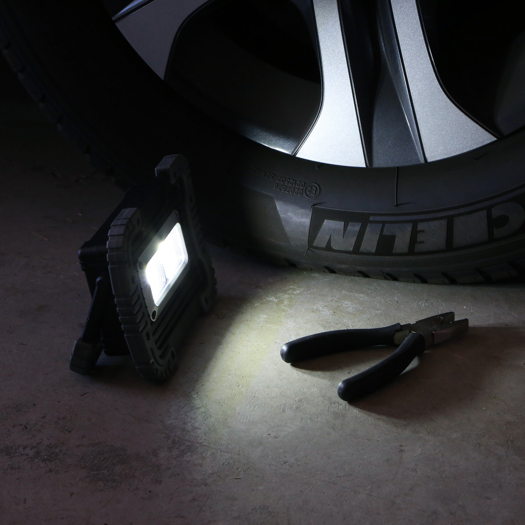 Picture of The Illuminator COB Work Light