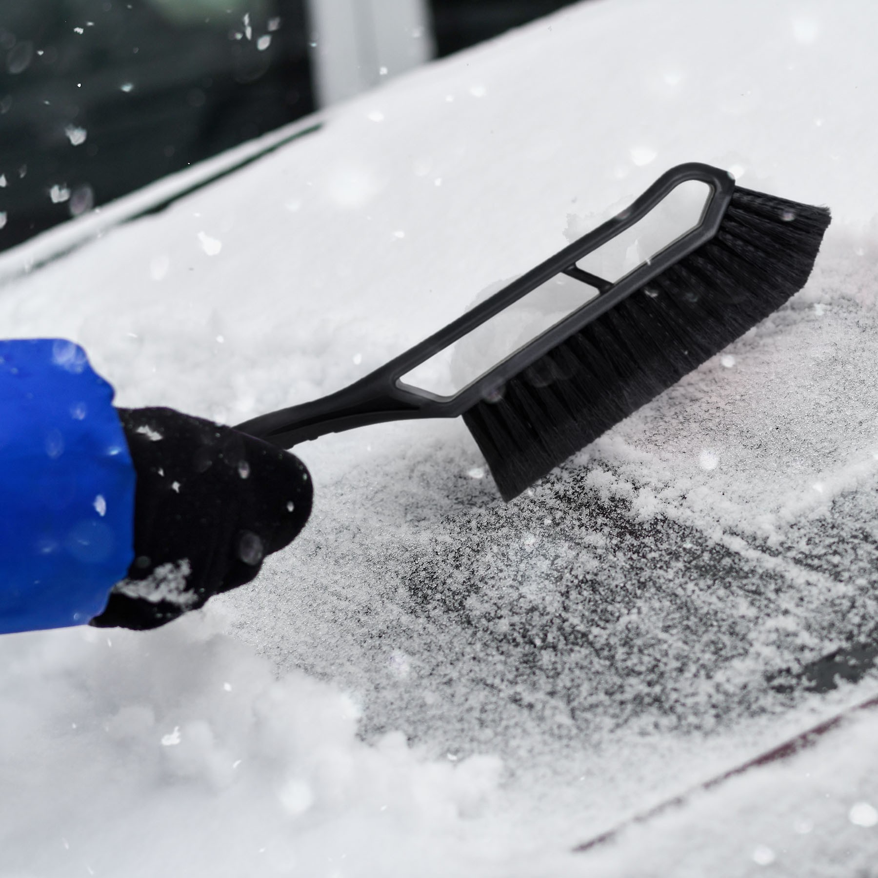 Picture of Blizzard Wizard Detachable, Extendable Snow Brush/Scraper