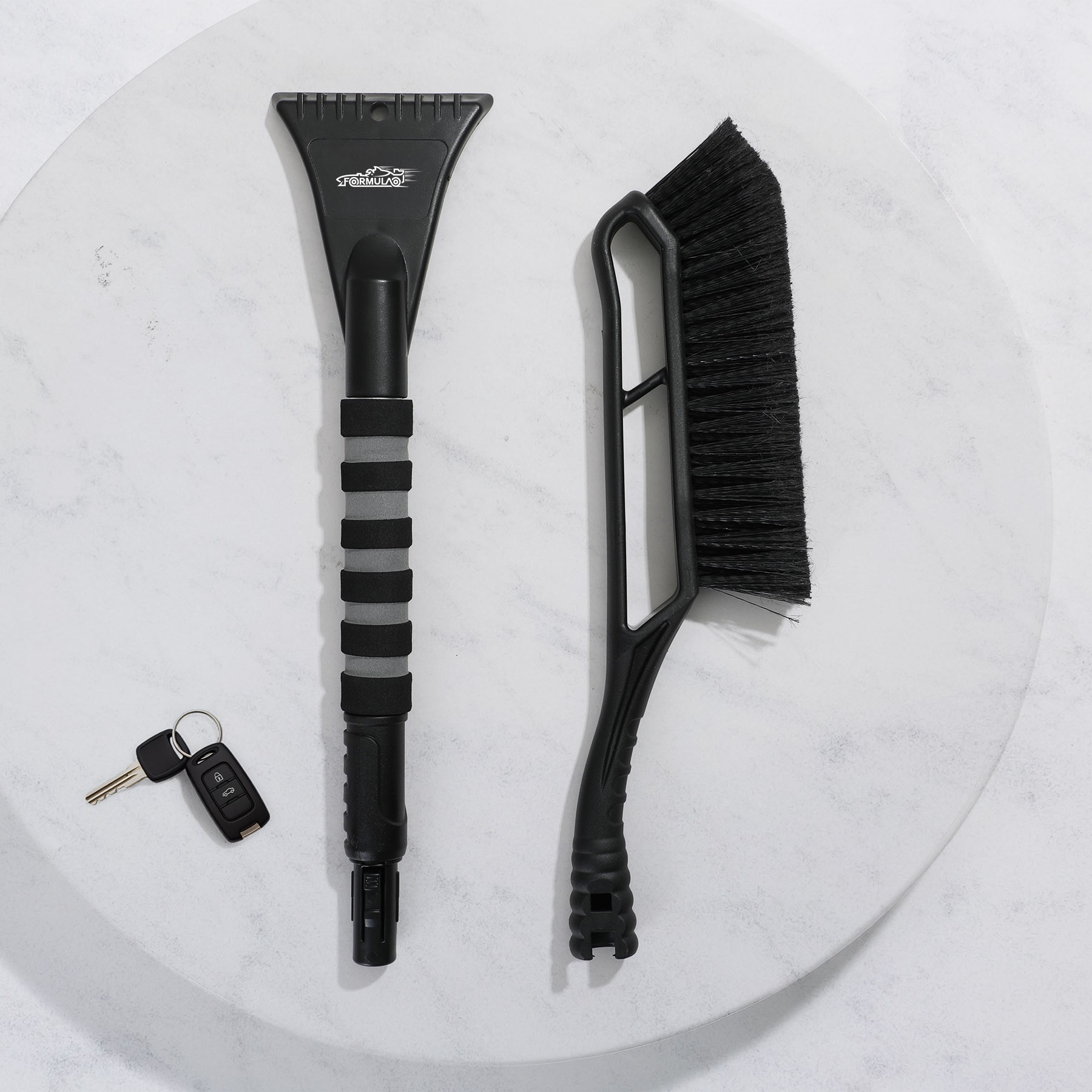 Picture of Blizzard Wizard Detachable, Extendable Snow Brush/Scraper