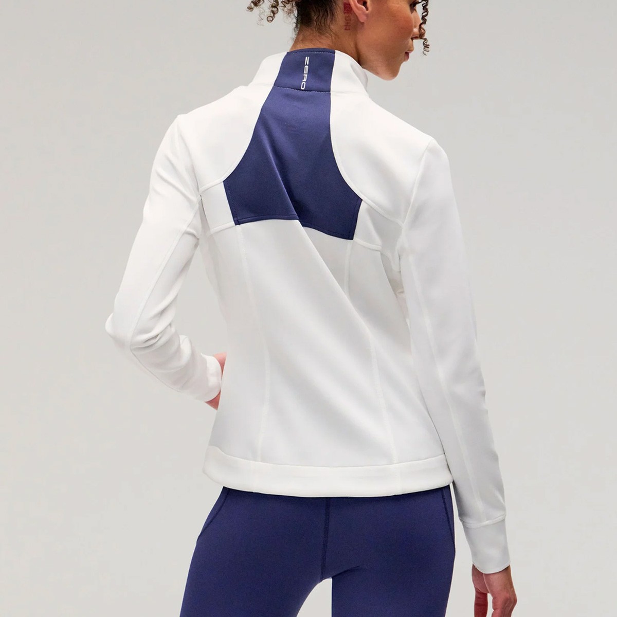 Picture of Zero Restriction Women's Z500 Mikaela Full-Zip Jacket