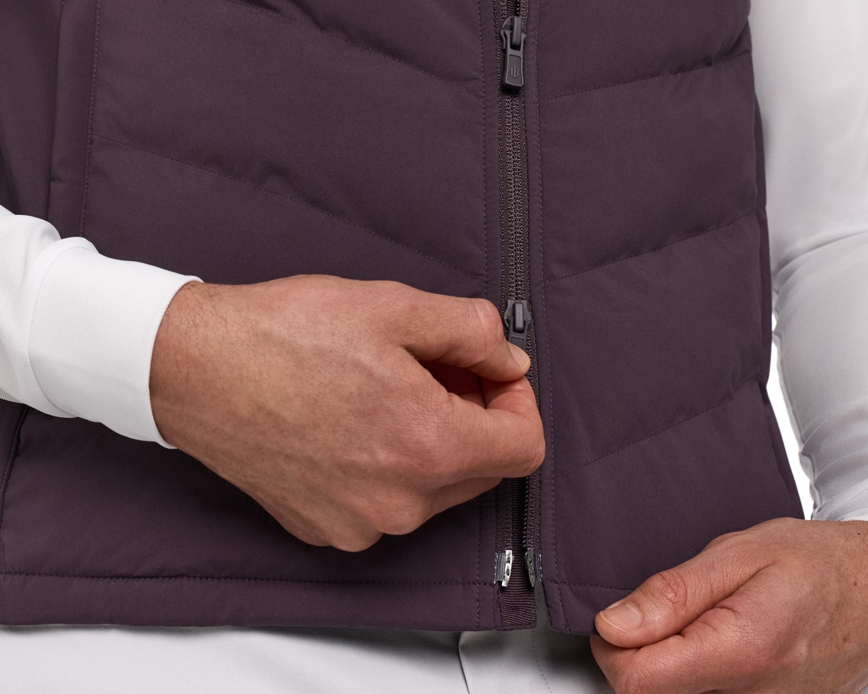 Picture of Holderness & Bourne The Benton Insulated Hybrid Vest