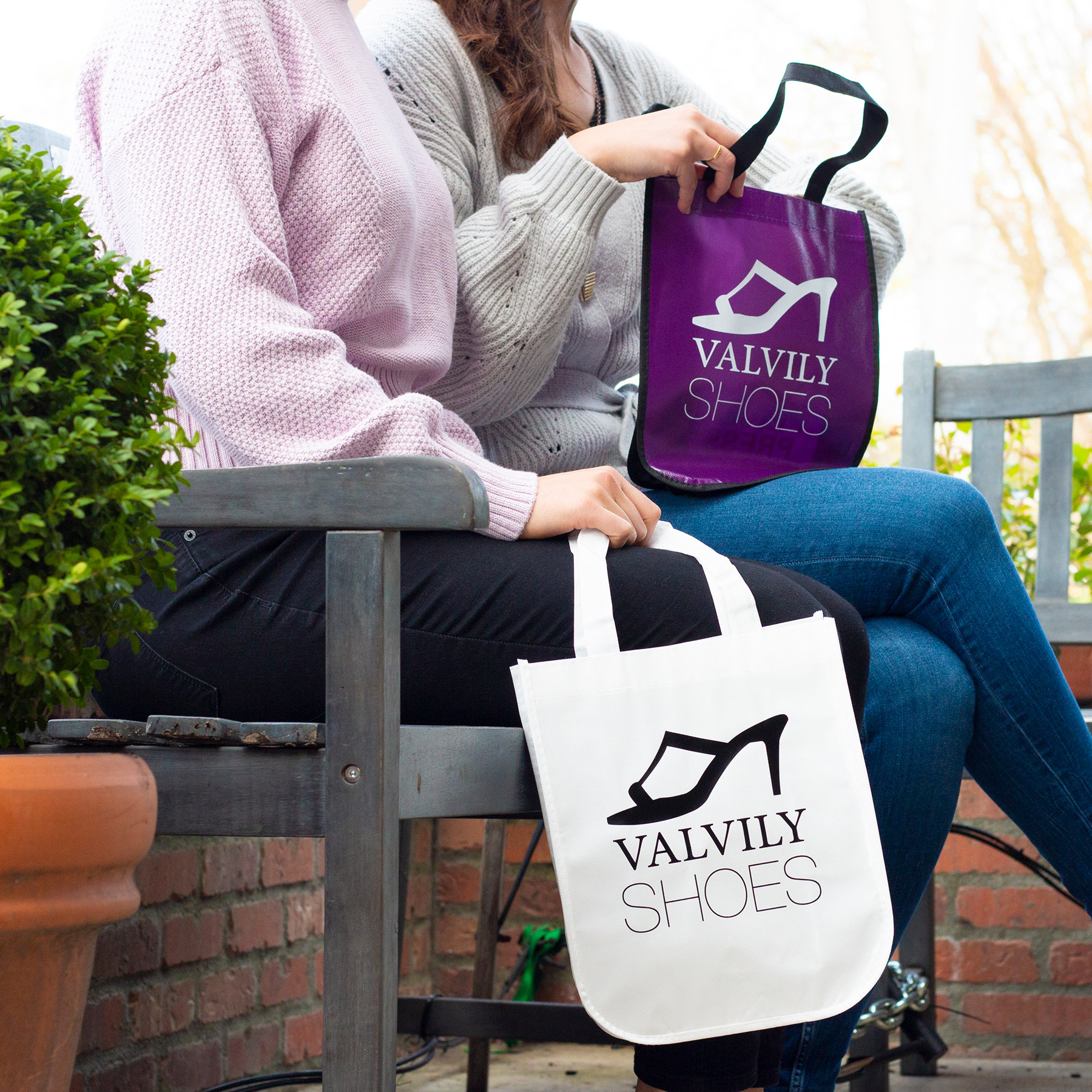 Picture of Laminated Fashion Tote Bag