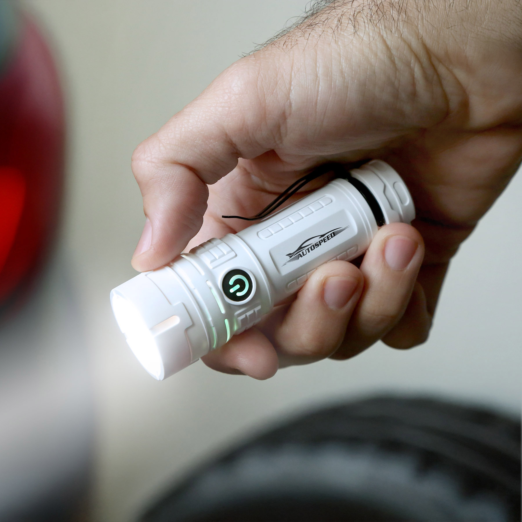 Picture of Renew Lite Rechargeable Flashlight