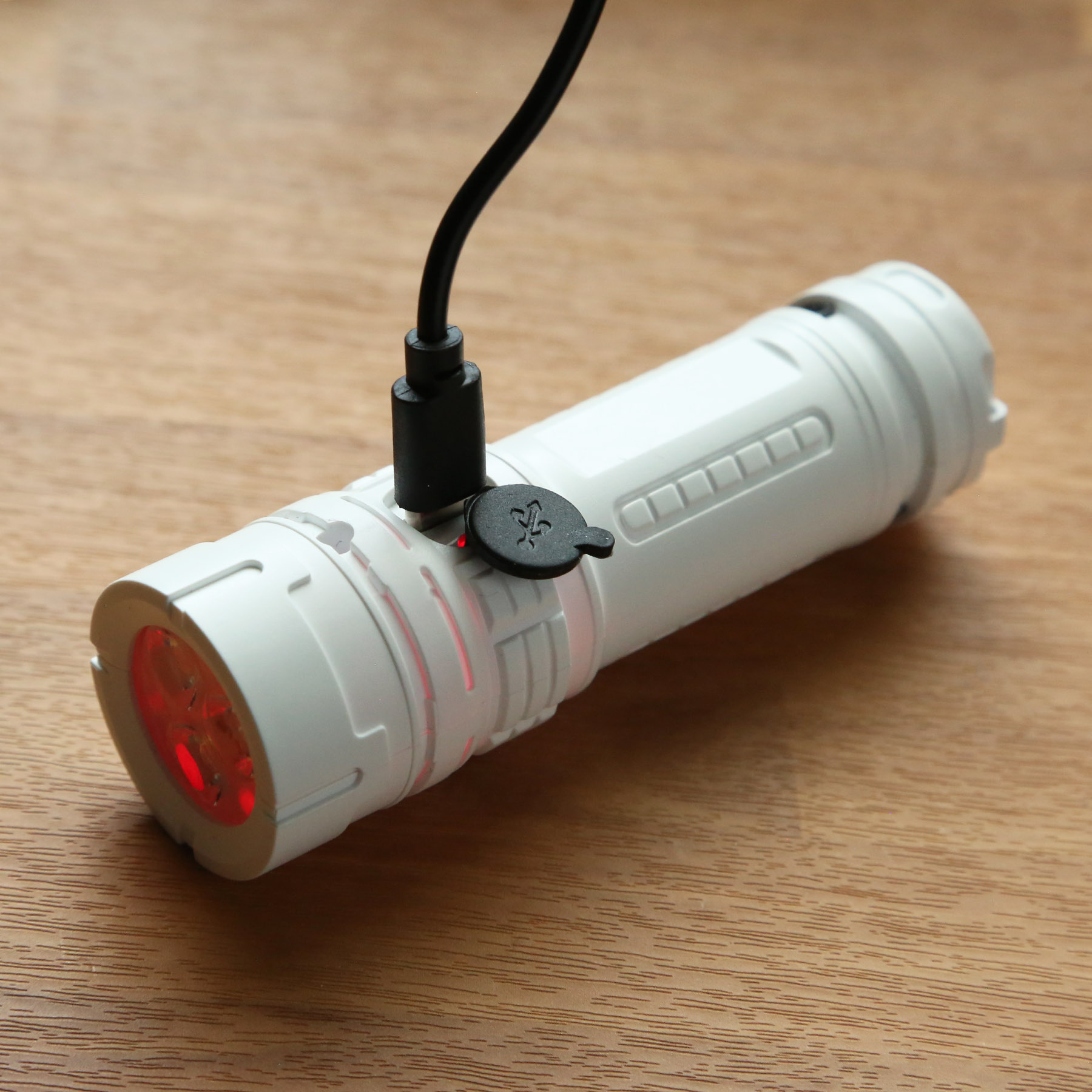 Picture of Renew Lite Rechargeable Flashlight
