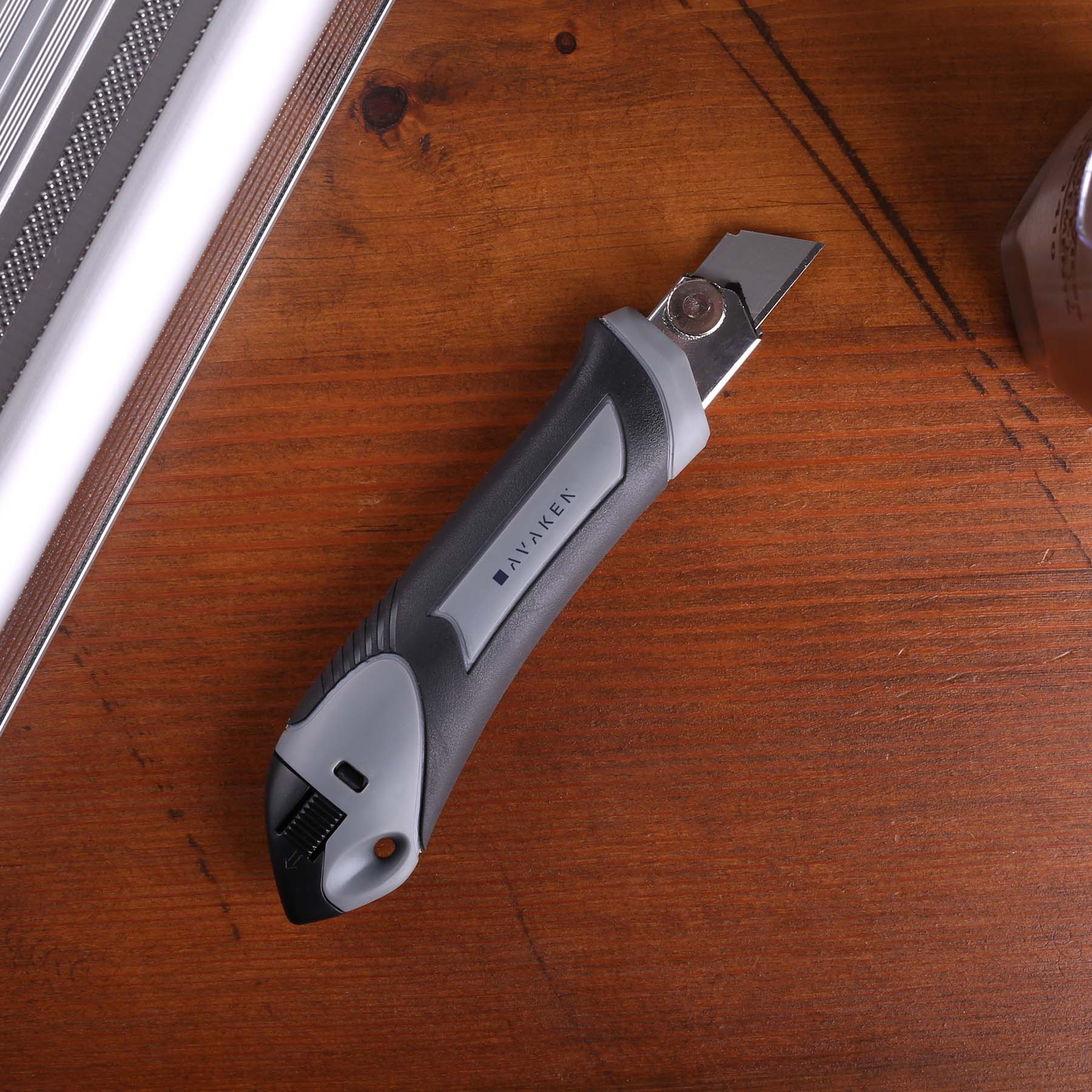 Picture of Slidepro Locking Utility Knife