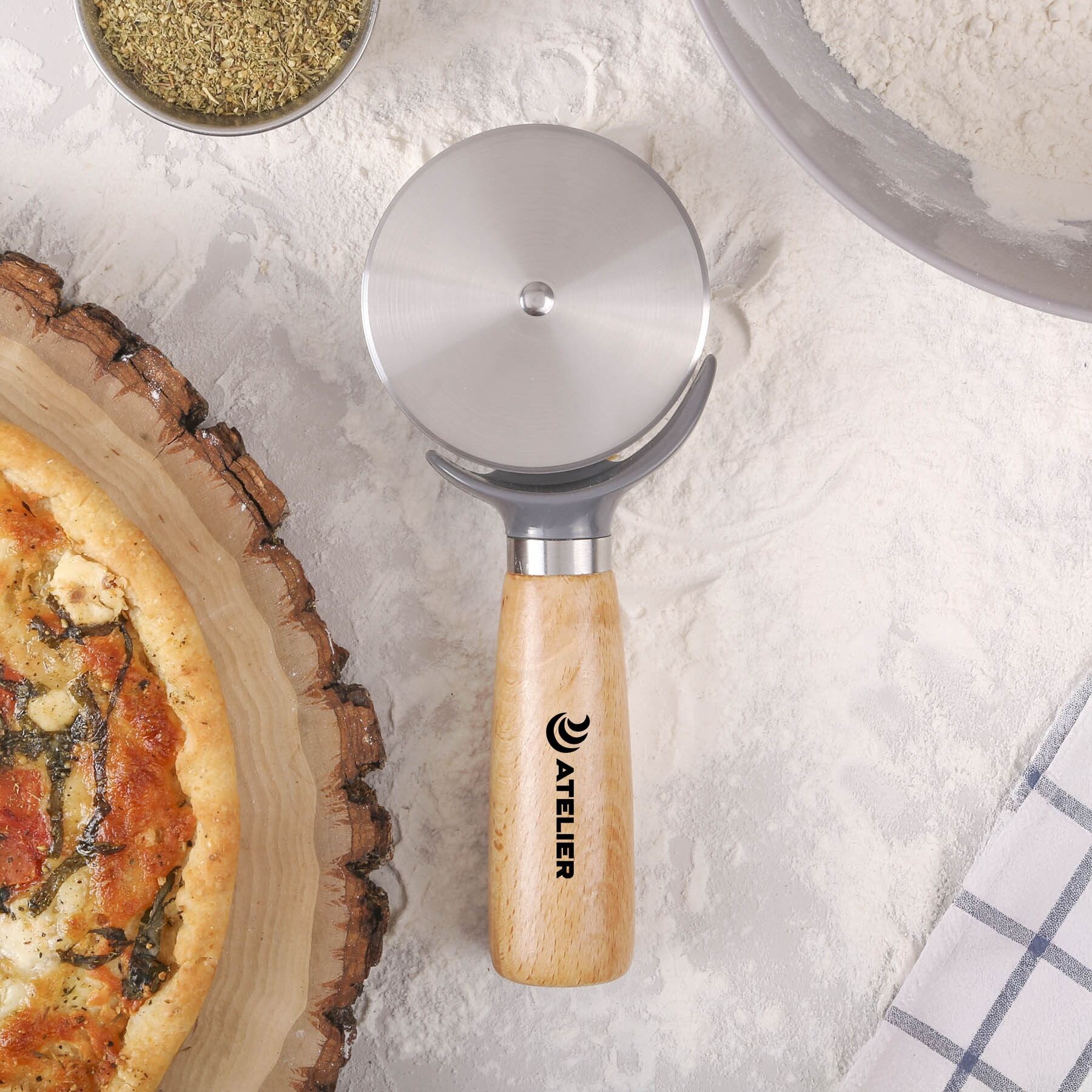 Picture of reGen Beechwood Pizza Cutter
