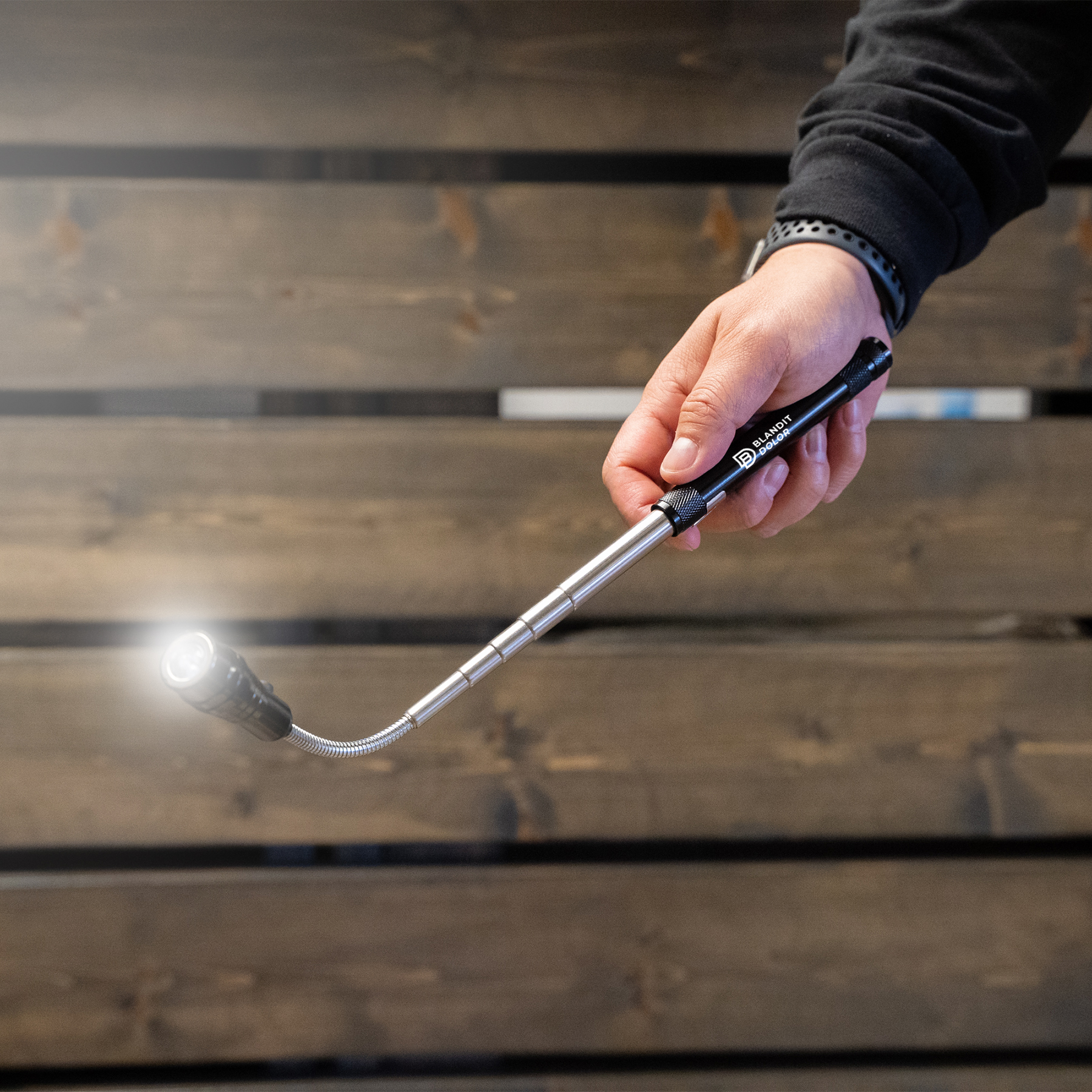 Picture of 3 LED Telescopic Flashlight
