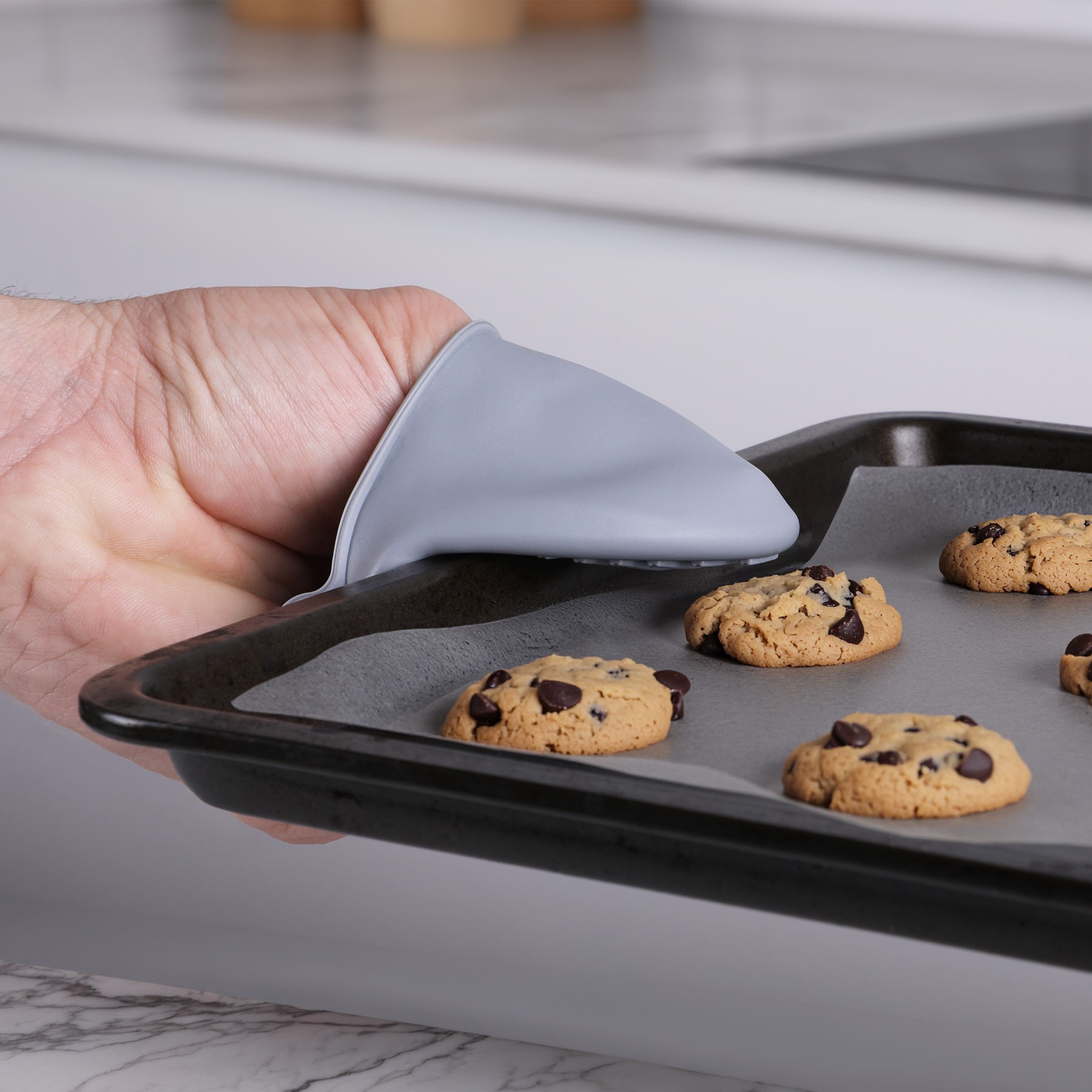 Picture of Lil'Pinch Silicone Oven Mitt
