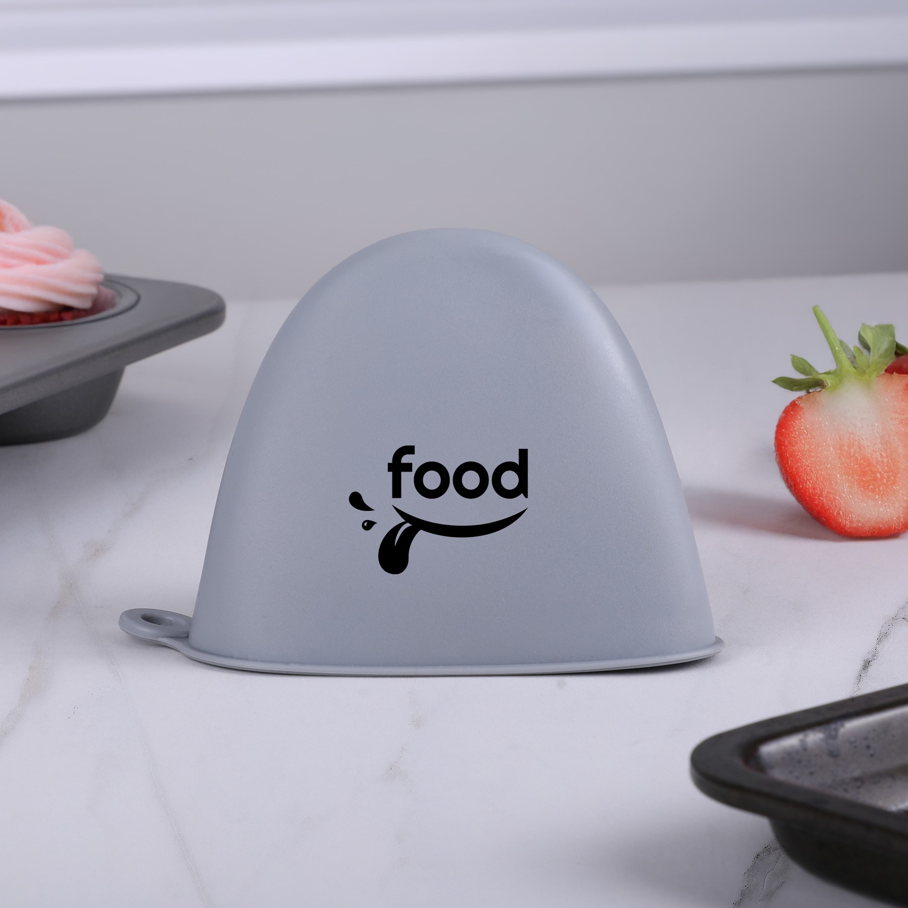 Picture of Lil'Pinch Silicone Oven Mitt