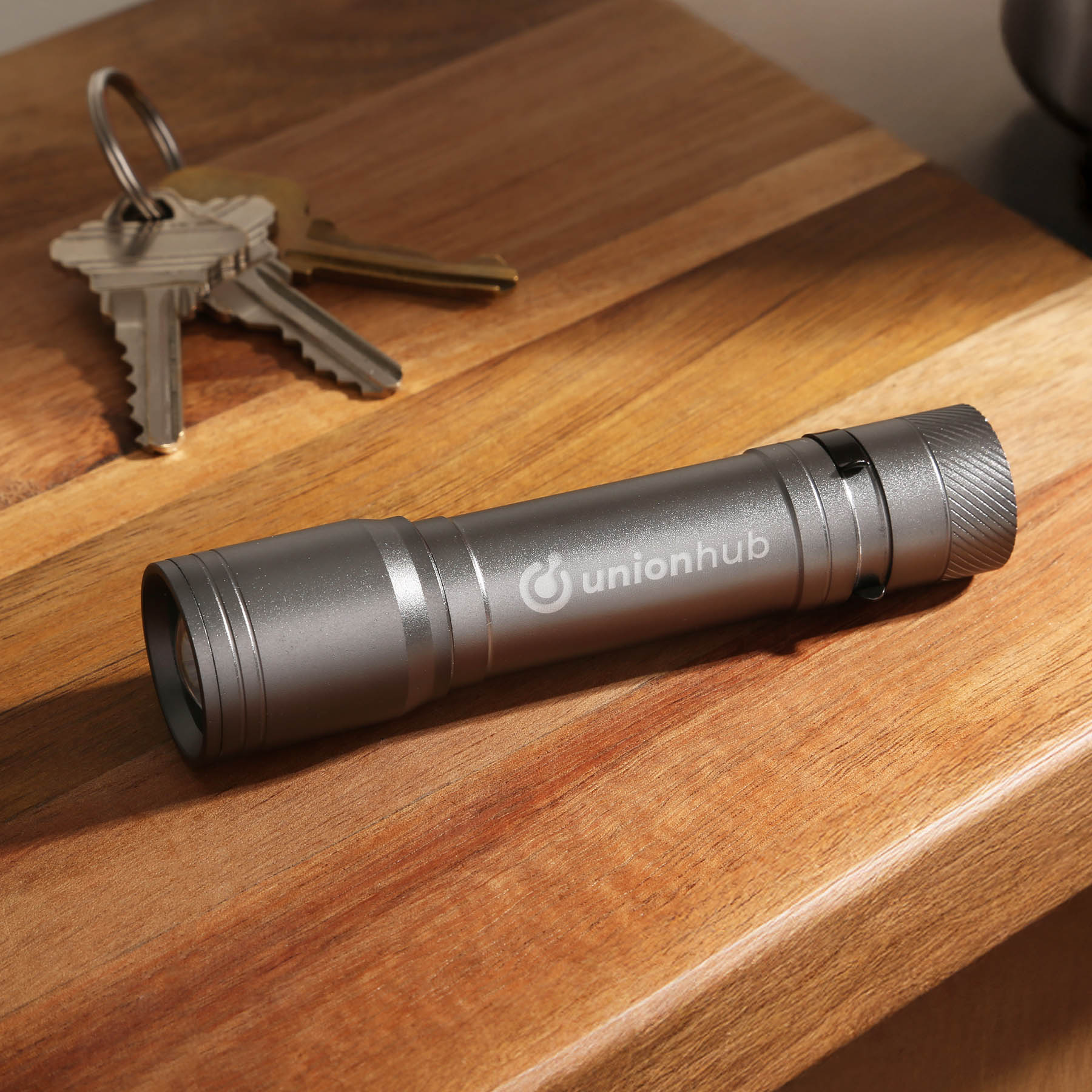 Picture of reNew Dual LED/COB Rechargeable Flashlight