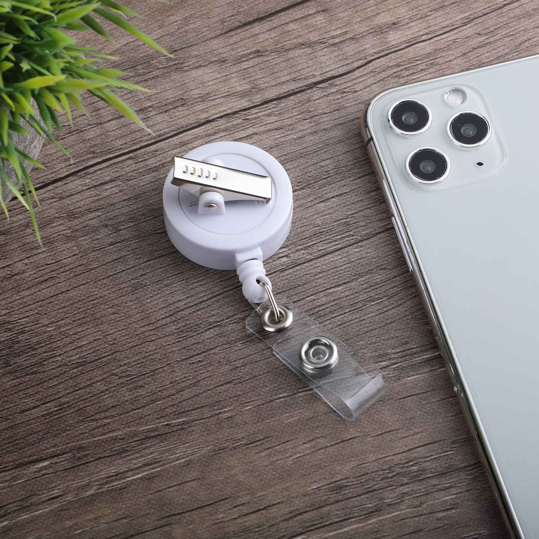 Picture of Id Buddy Round Retractable Swivel Badge Reel