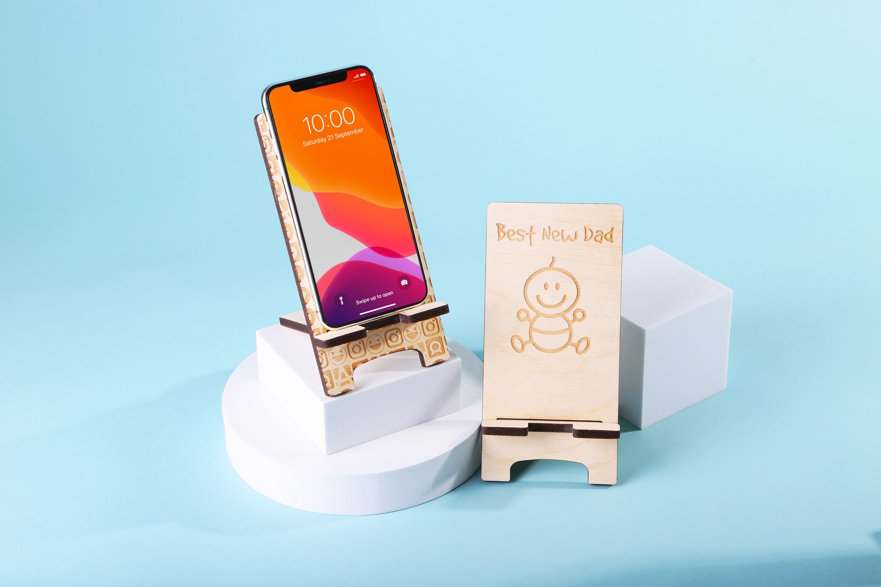 Picture of Foldable Wood Phone Stand