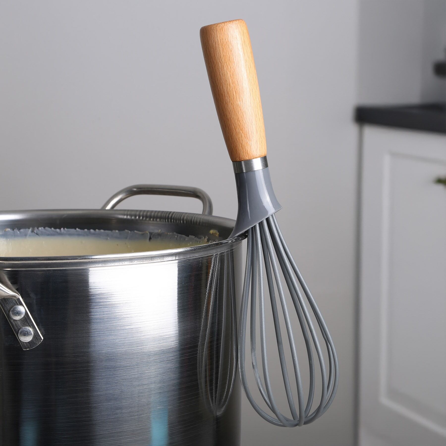 Picture of reGen Beechwood Whisk