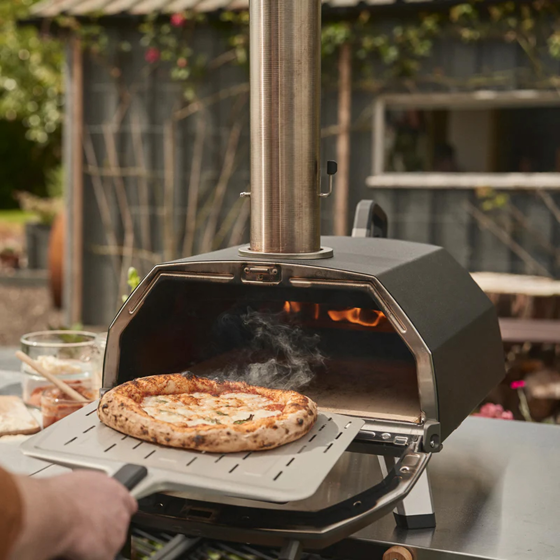 Picture of Karu 2 Pro Multi Fuel Pizza Oven