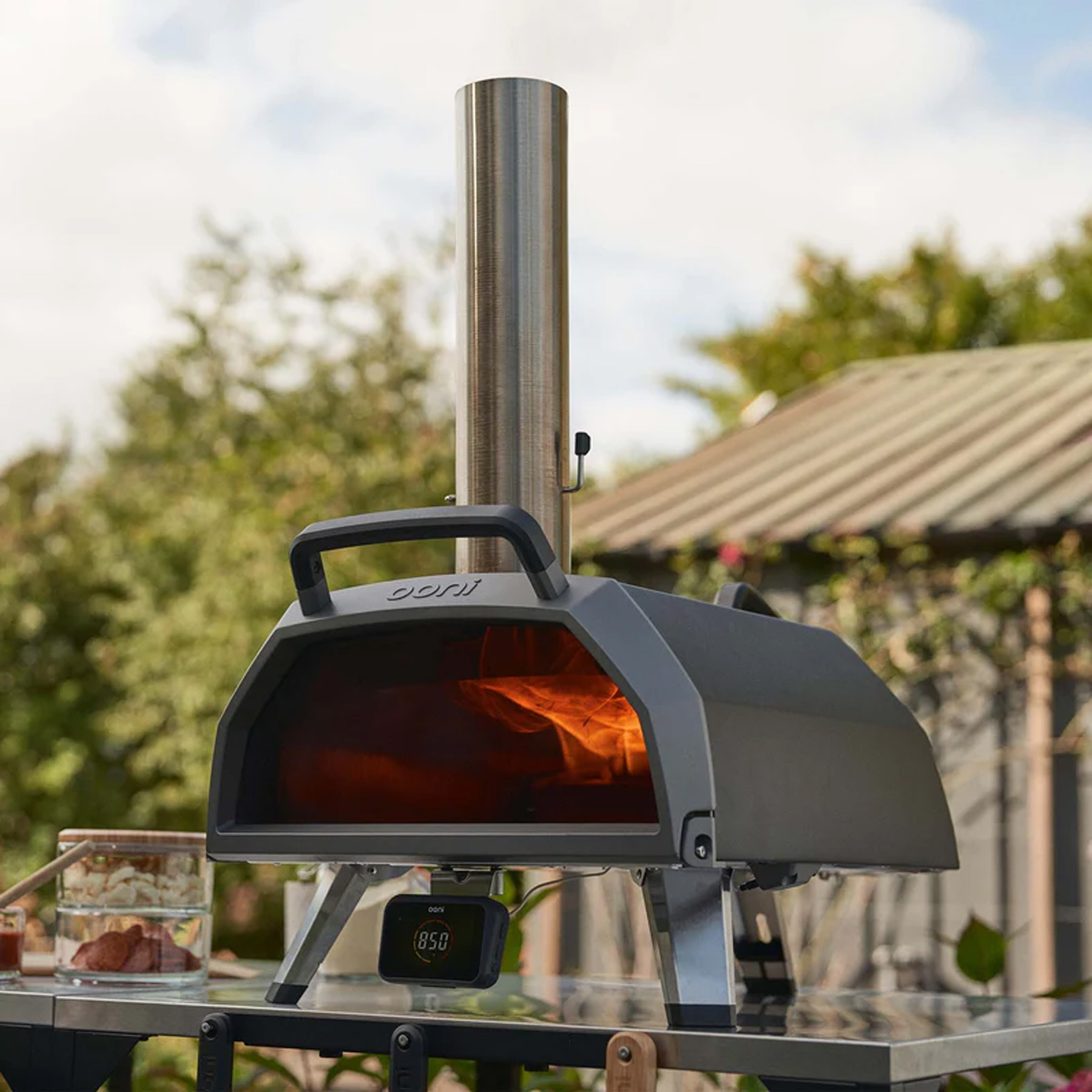 Picture of Karu 2 Pro Multi Fuel Pizza Oven