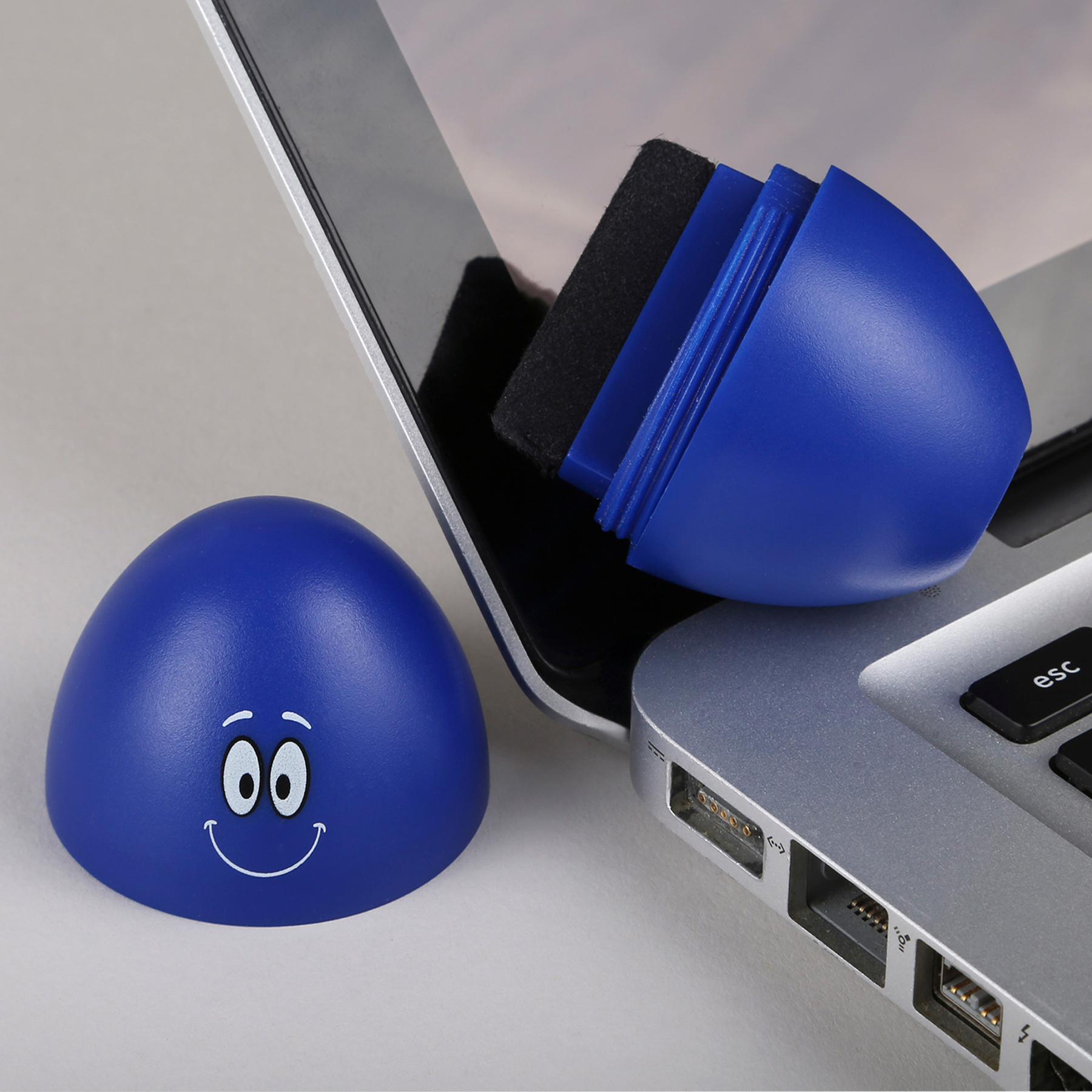 Picture of Screen Cleaner & Spinner Buddy