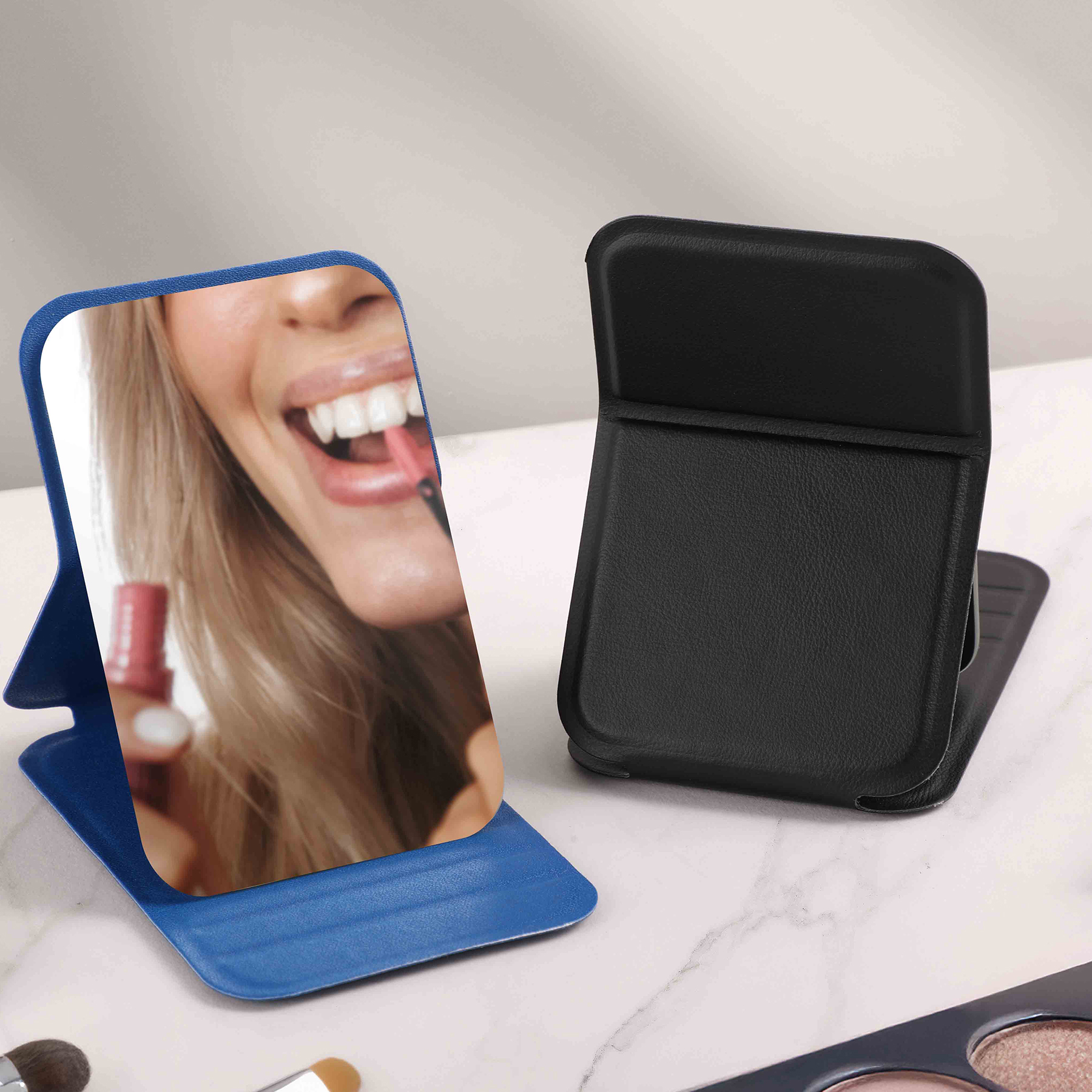 Picture of On-the-Go Mirror Stand