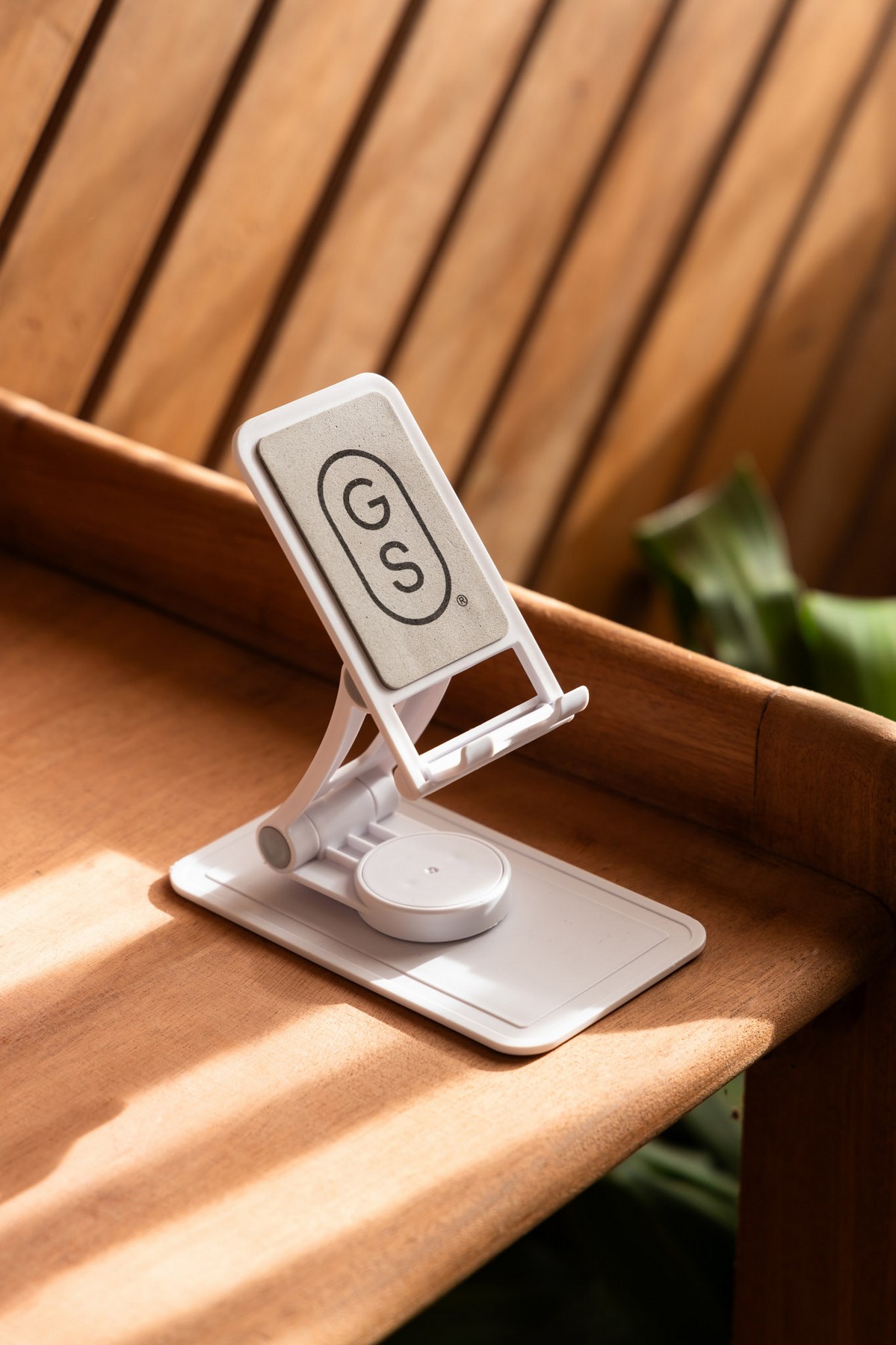 Picture of Rotating Media Stand
