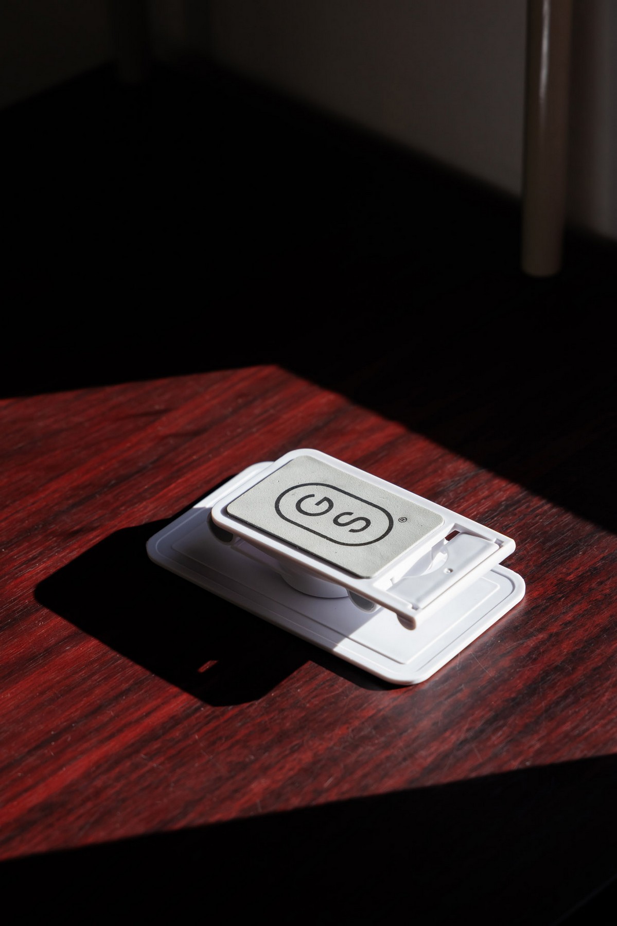 Picture of Rotating Media Stand