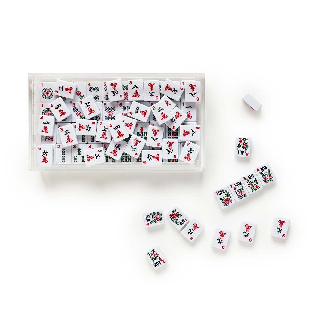 Picture of Heritage American Acrylic Mahjong Set
