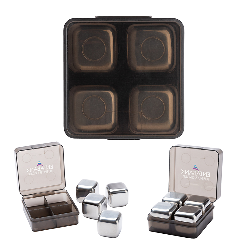 Picture of Aces 4-Piece Ice Cube Set