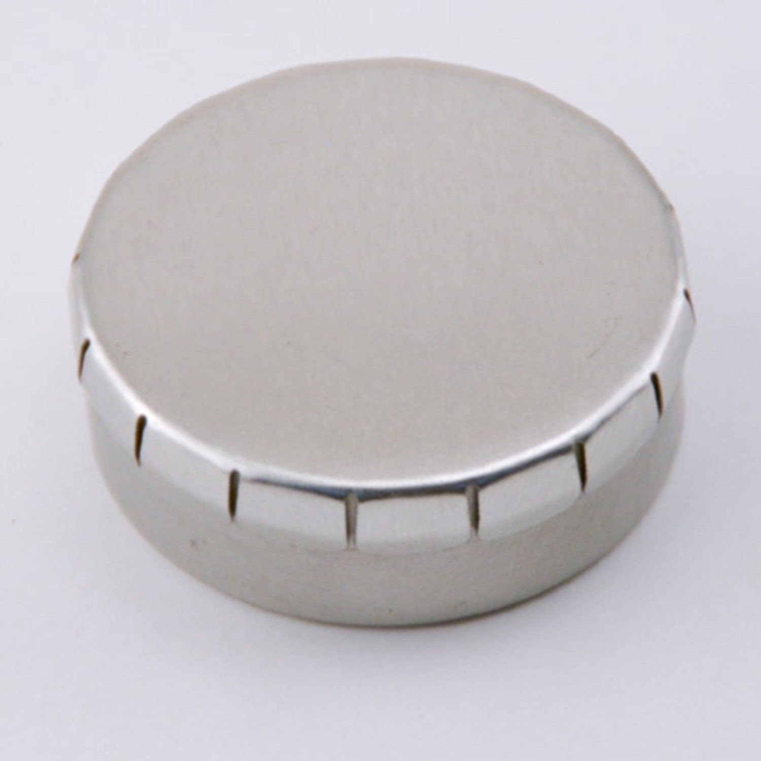 Picture of Small Round Clicker Mint Tin