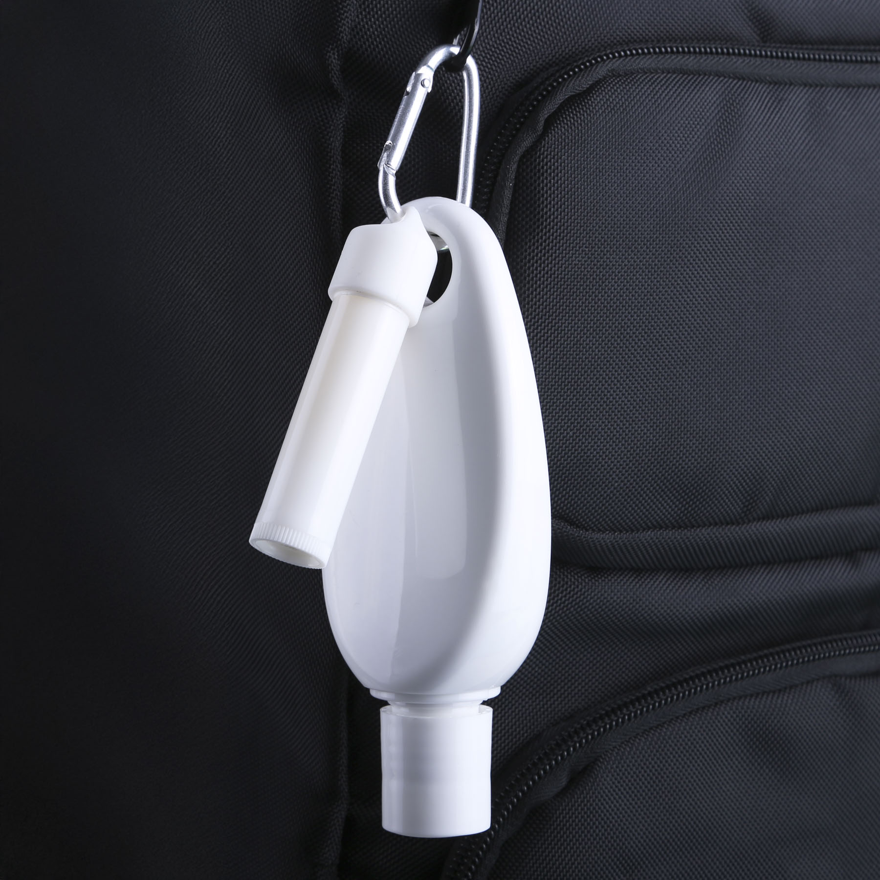 Picture of Sunscreen & Lip Moisturizer Carabiner Kit