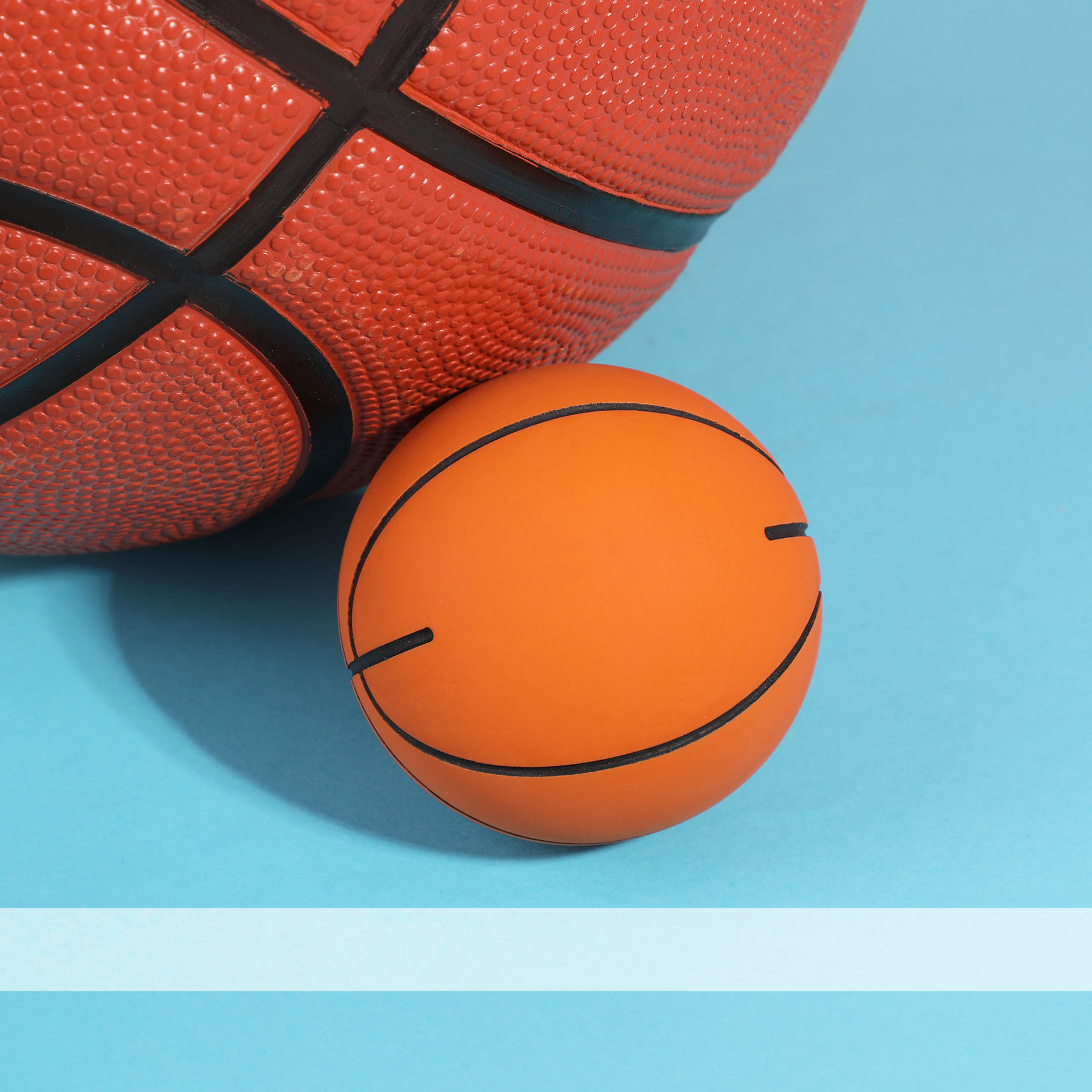 Picture of Lil' Slam Dunk Mini Bouncing Basketball