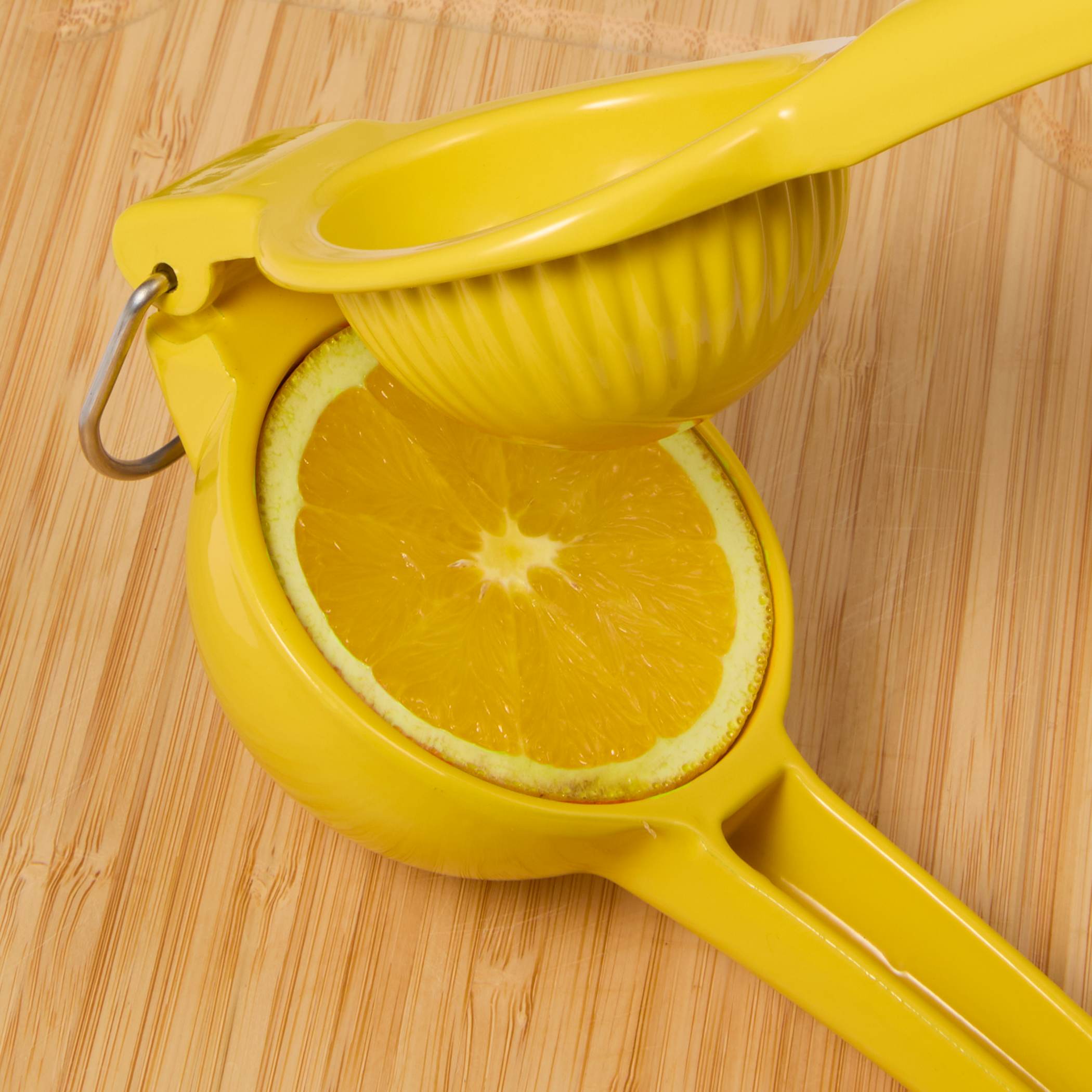 Picture of Kitchi Lemon Squeezer
