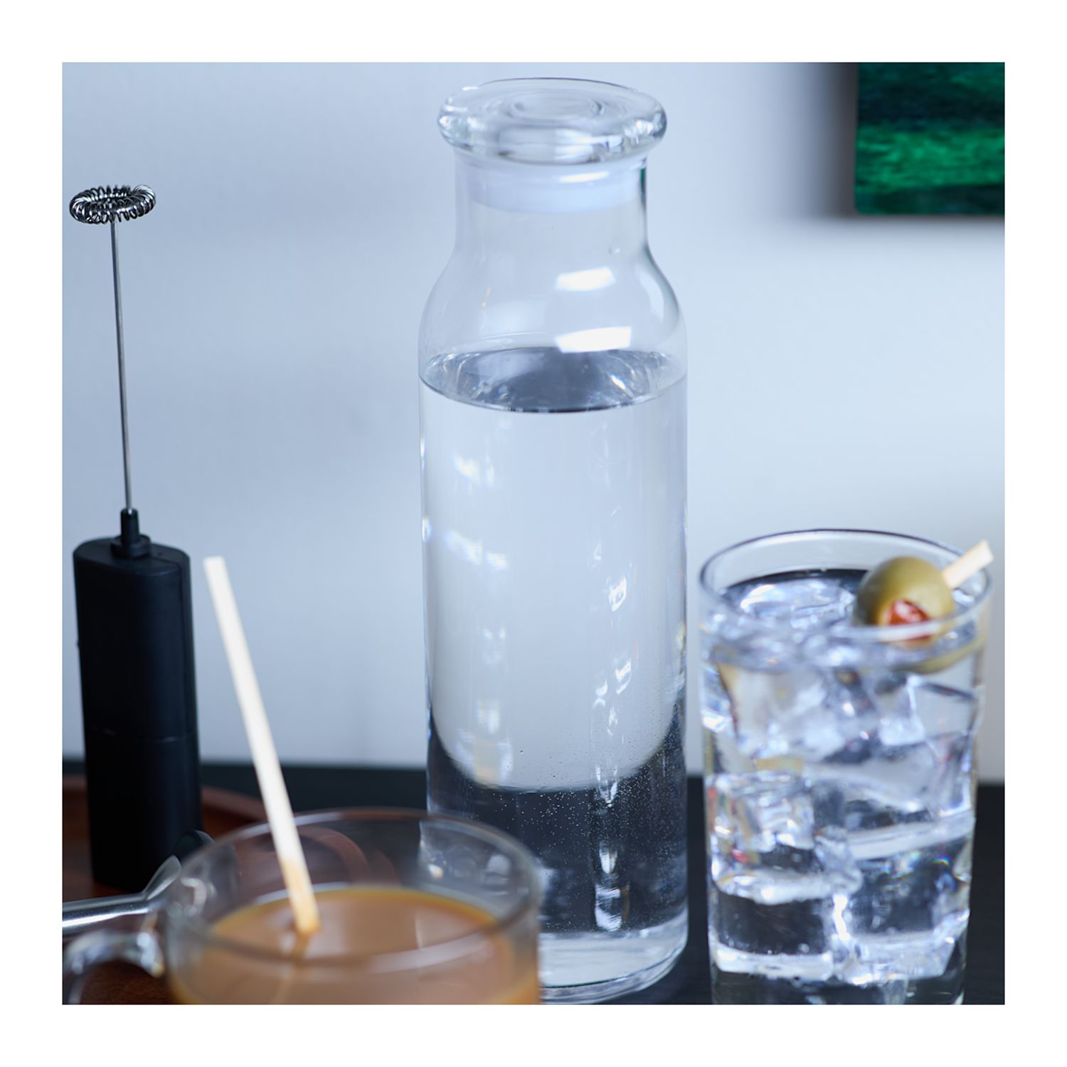 Picture of Libbey 24 oz Glass Water Bottle with Press-On Lid